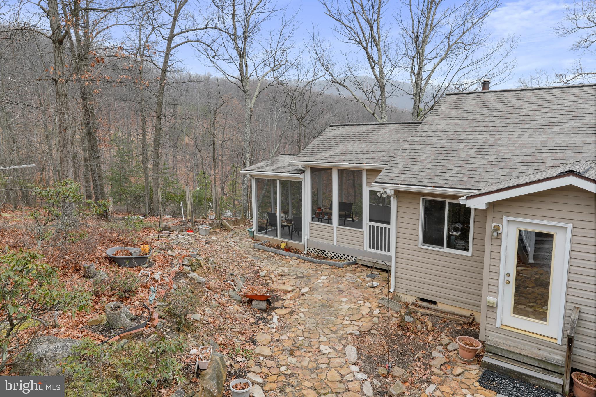 THE WOODS - Residential