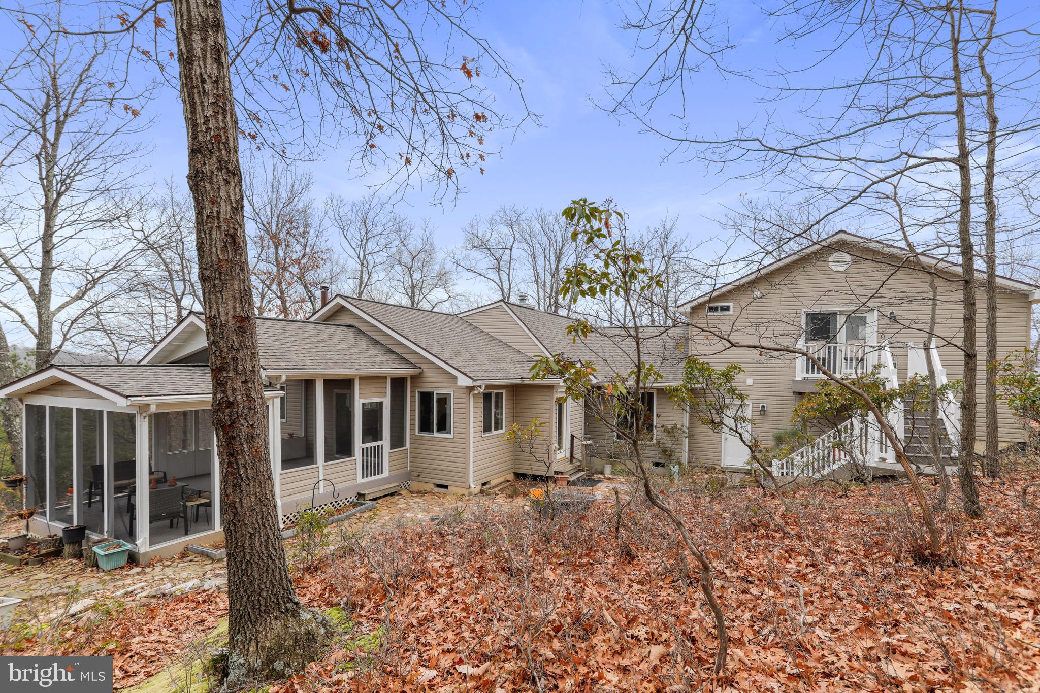 THE WOODS - Residential