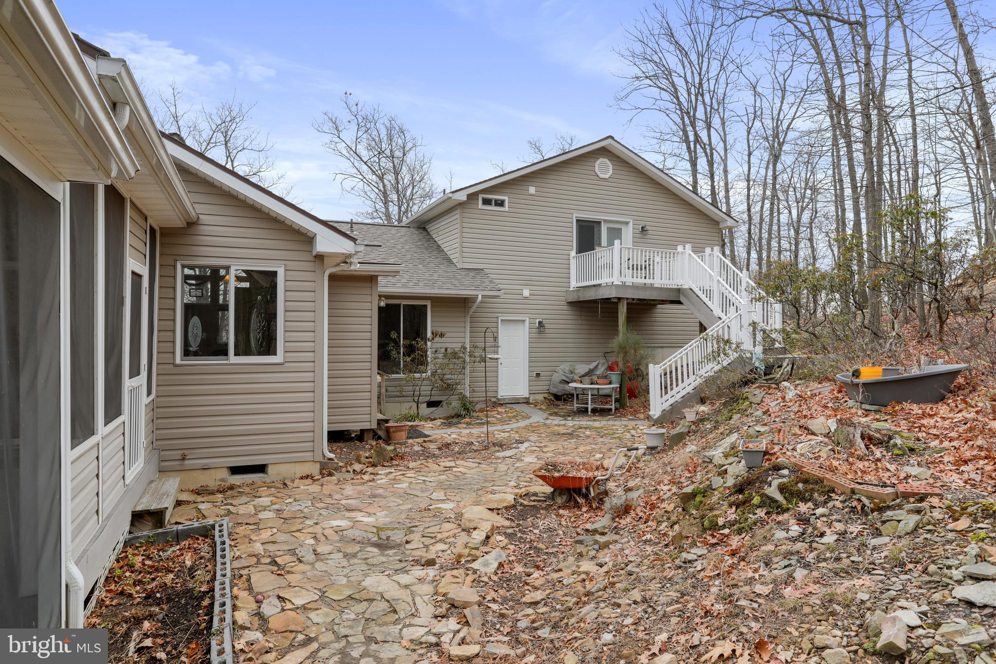 THE WOODS - Residential