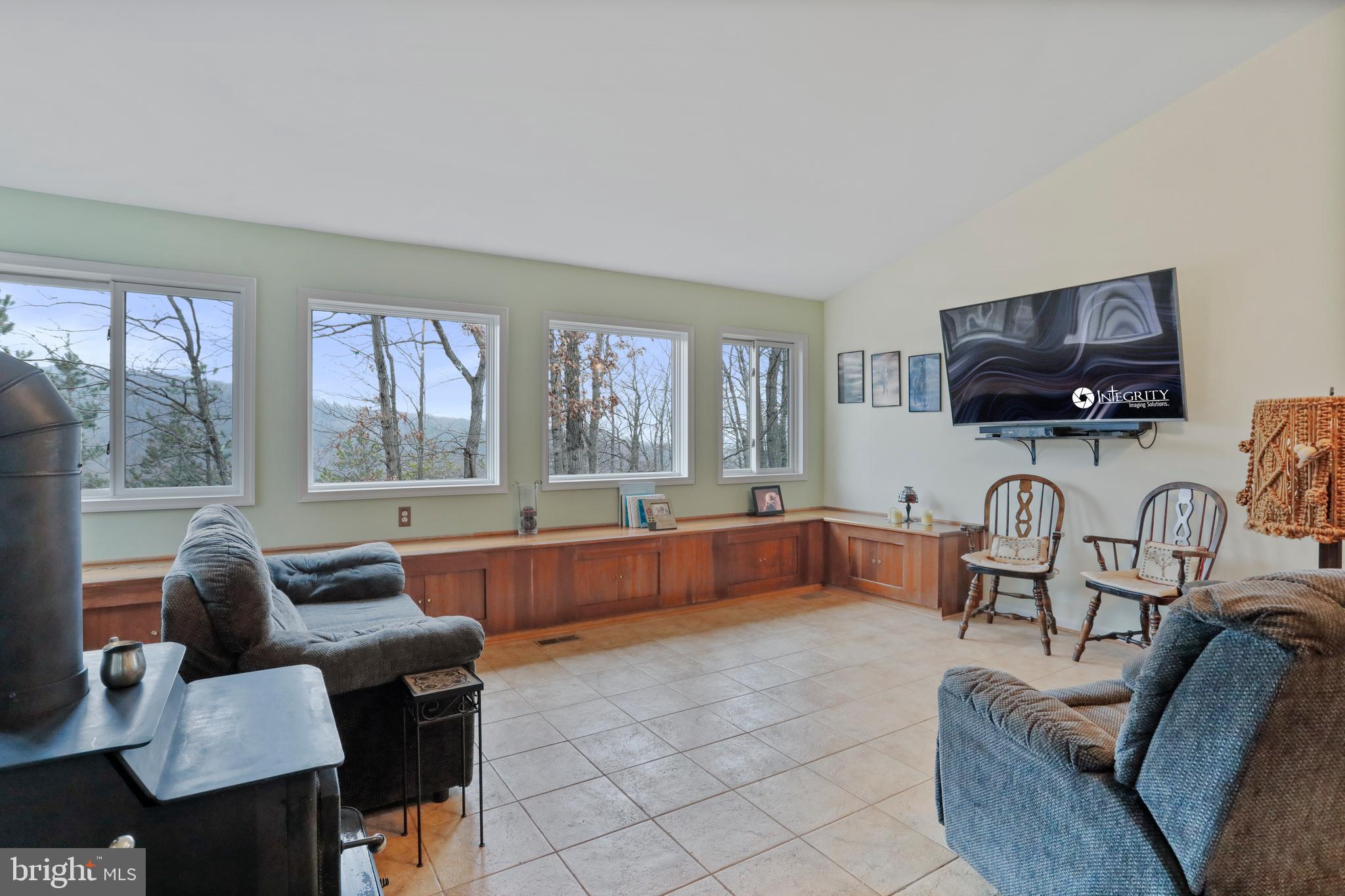 THE WOODS - Residential