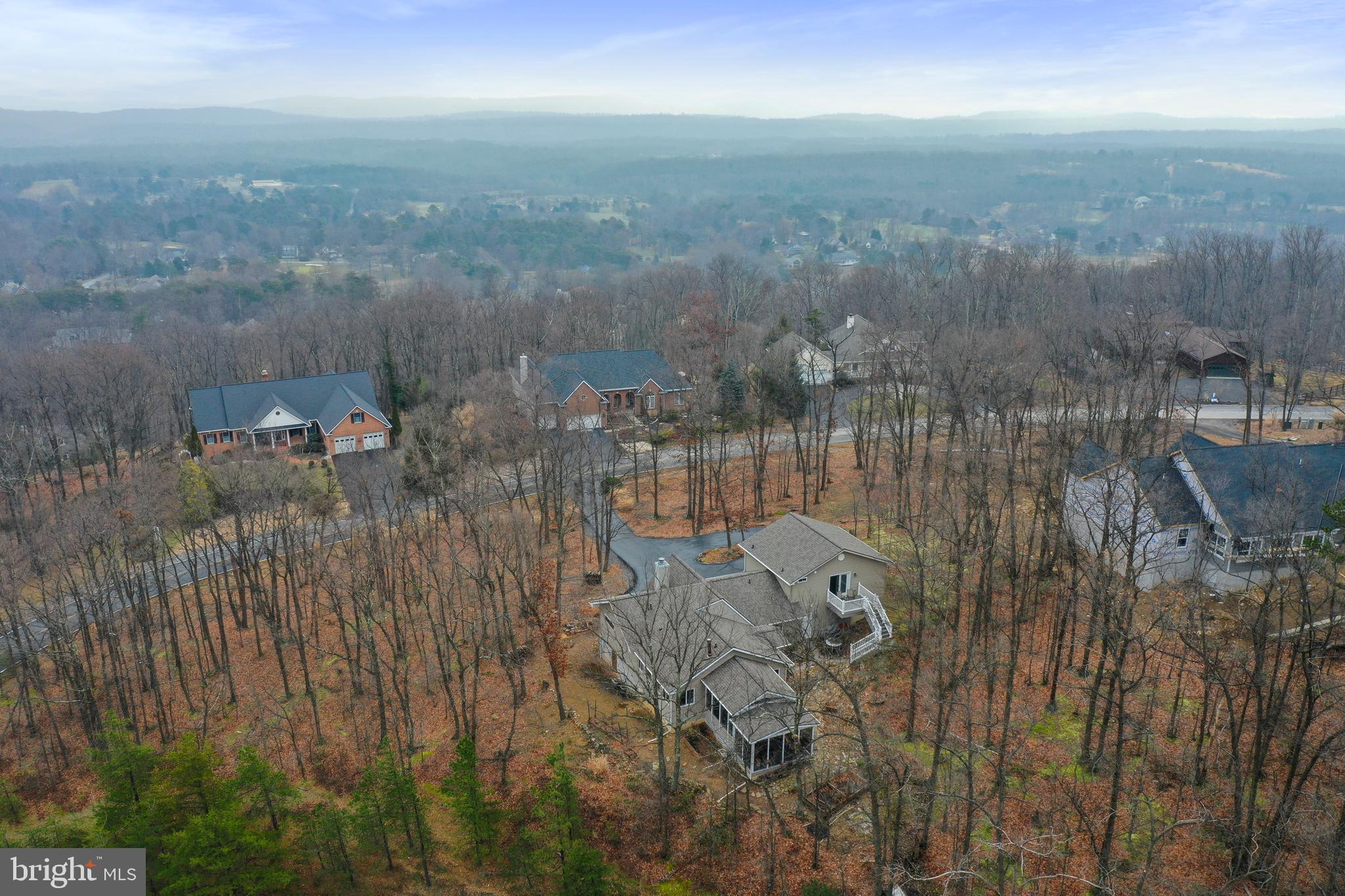 THE WOODS - Residential