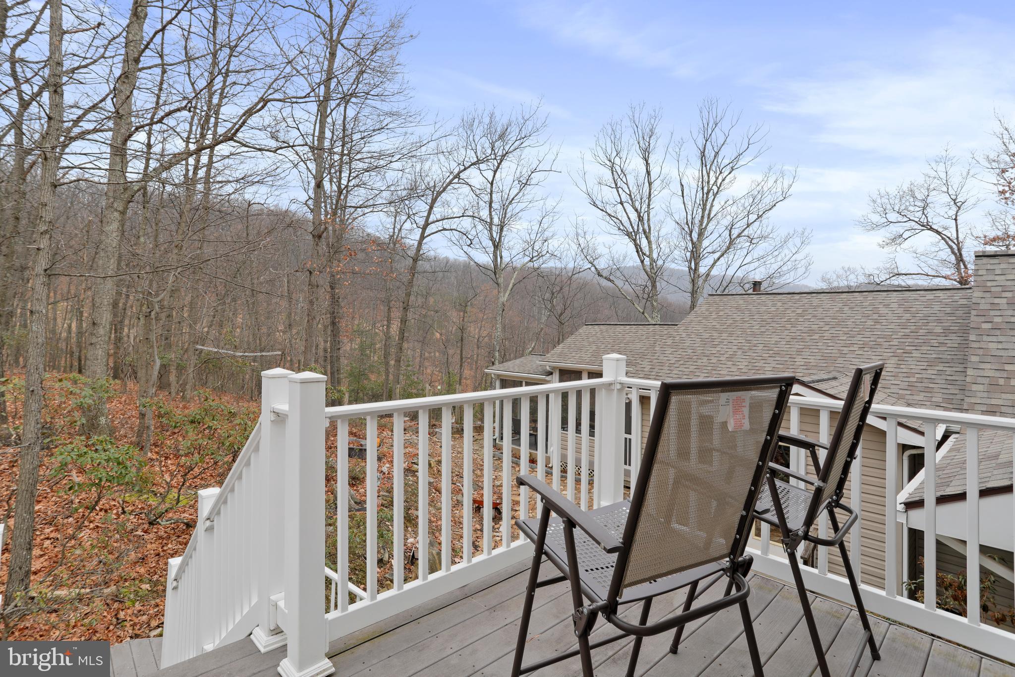 THE WOODS - Residential