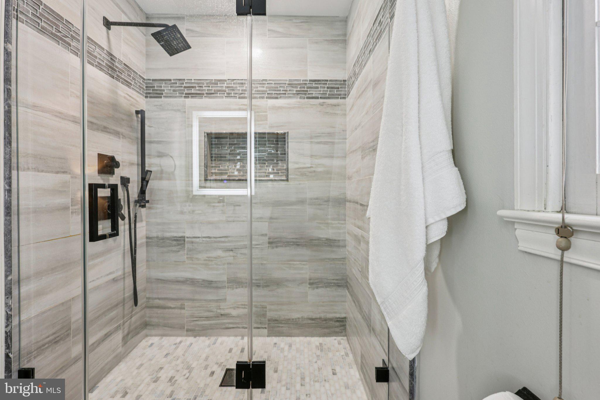 STUARTS MILL WOODS - Residential