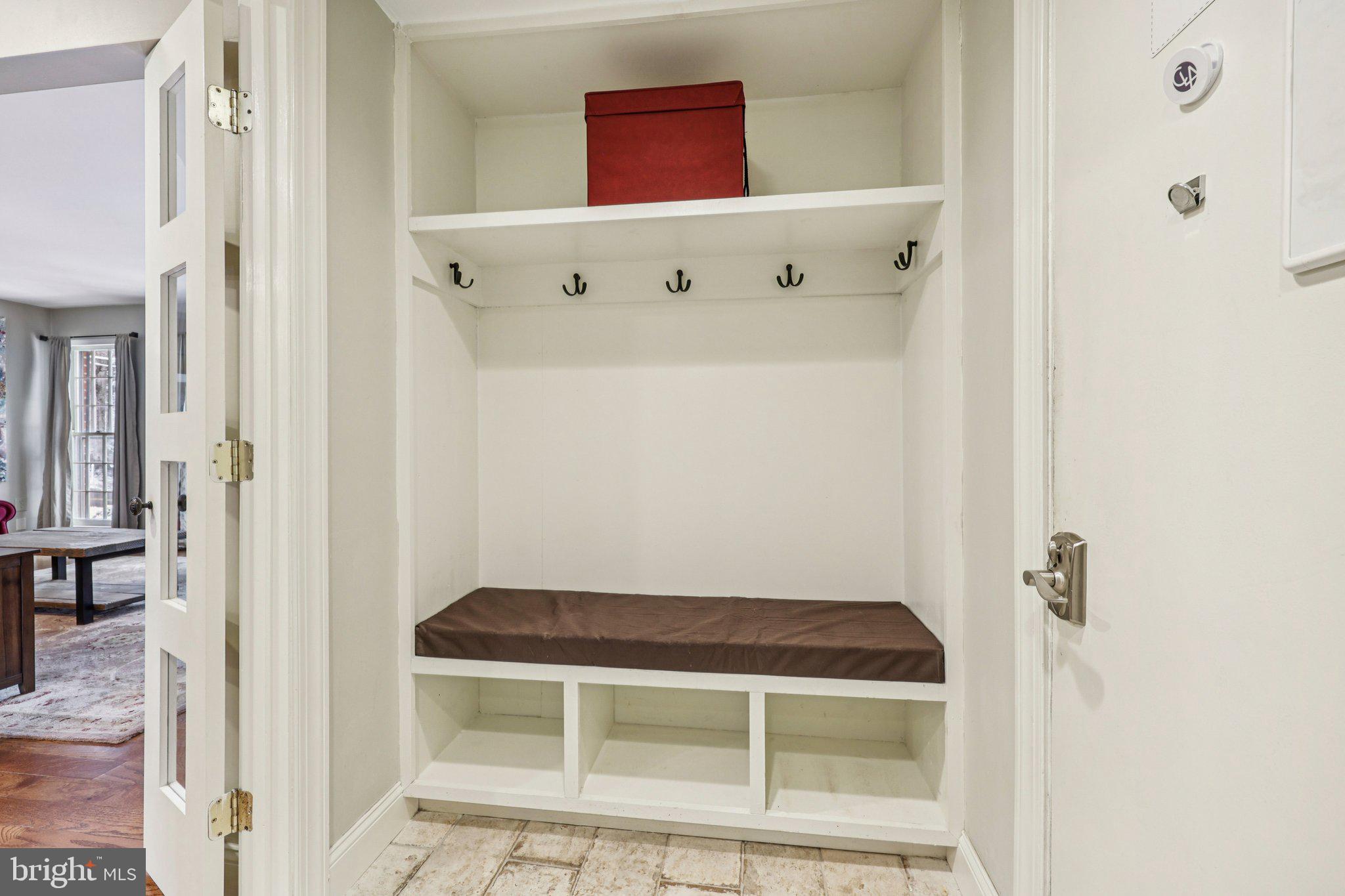 STUARTS MILL WOODS - Residential