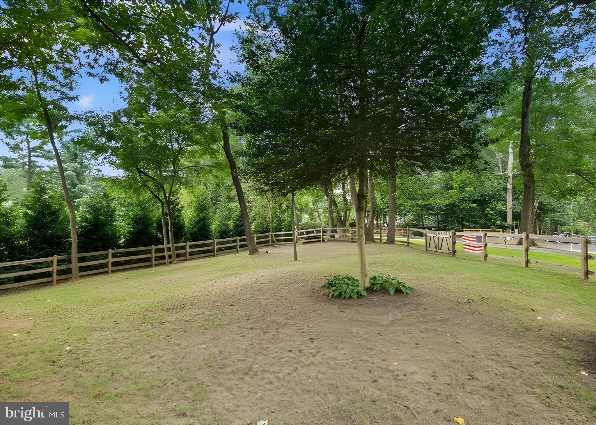 STUARTS MILL WOODS - Residential