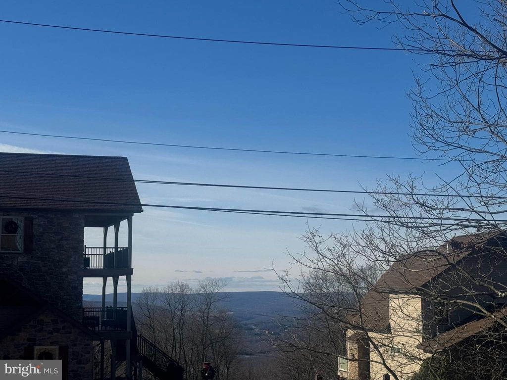 Photo of 46 Turnberry, HAZLETON, PA 18202 (MLS # PALU2002746)