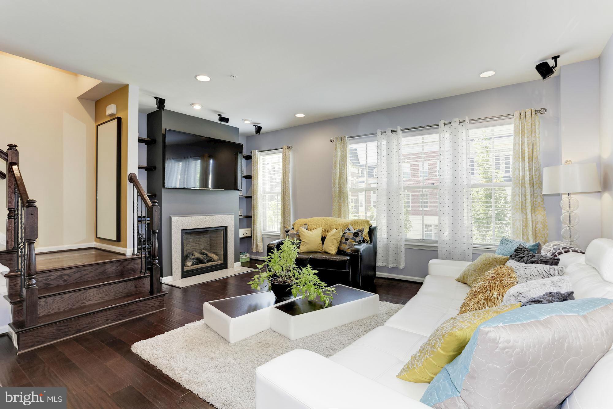 POTOMAC OVERLOOK CONDO - Residential Lease