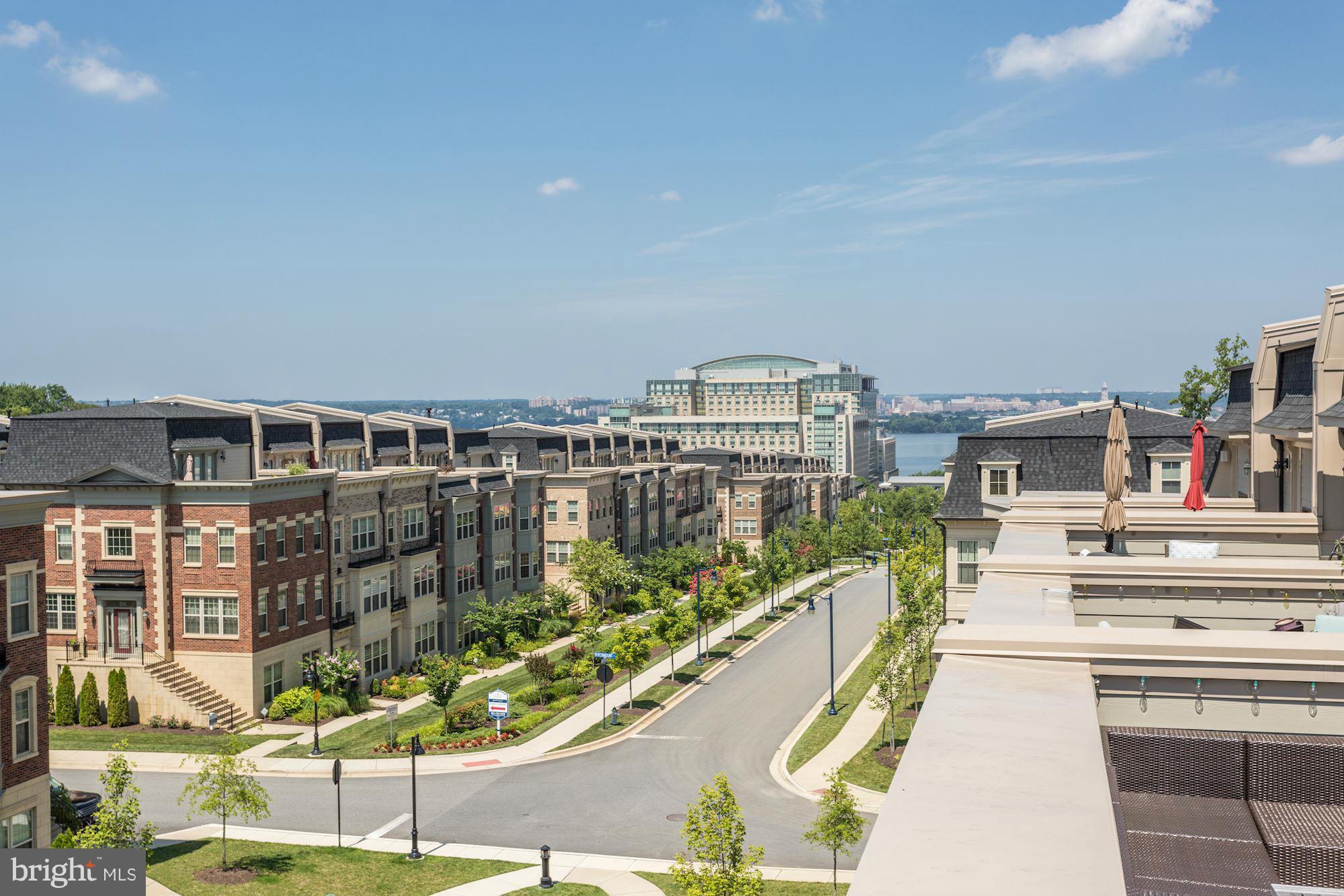 POTOMAC OVERLOOK CONDO - Residential Lease