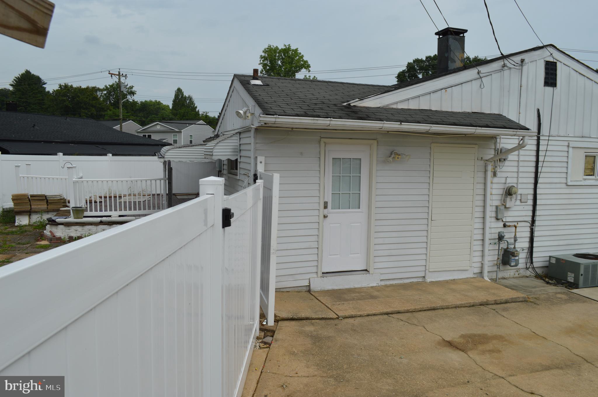 GARDENVILLE - Residential