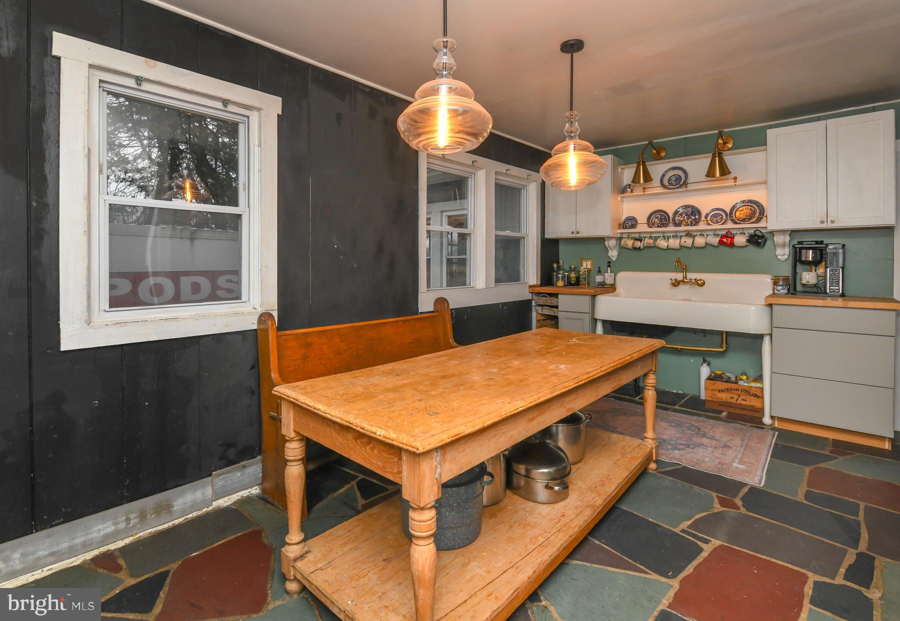 2270 HARDING HIGHWAY