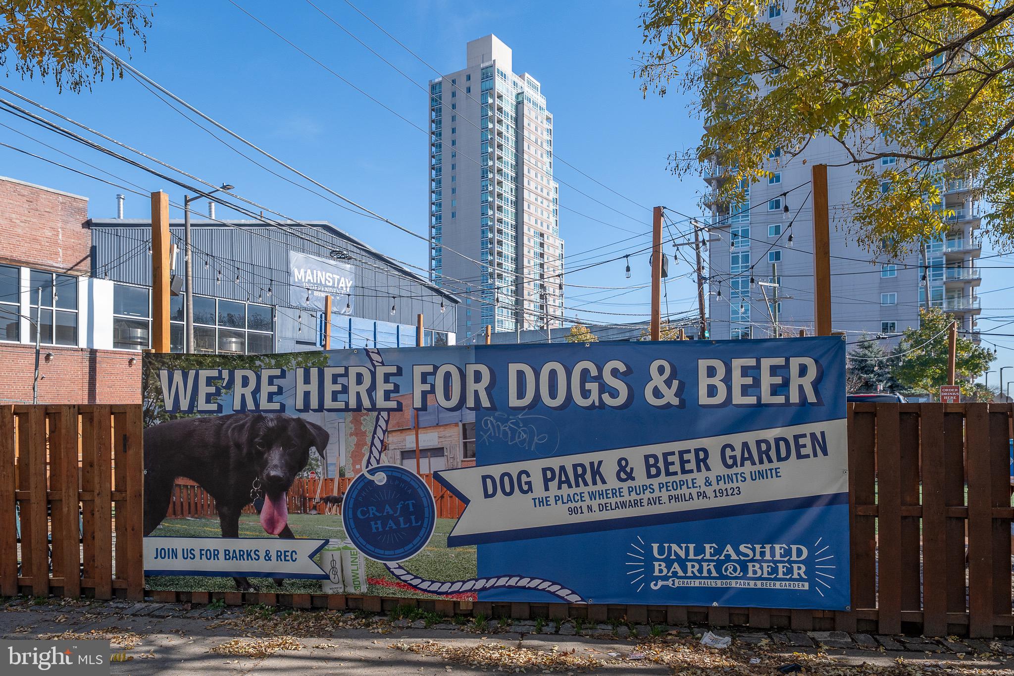 WATERFRONT SQUARE - Residential