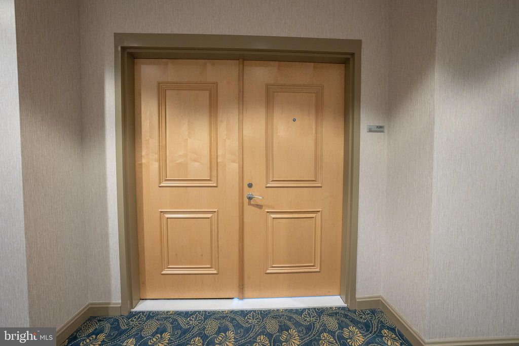 Photo of 901 N Penn St #R2801, PHILADELPHIA, PA 19123 (MLS # PAPH2554524)