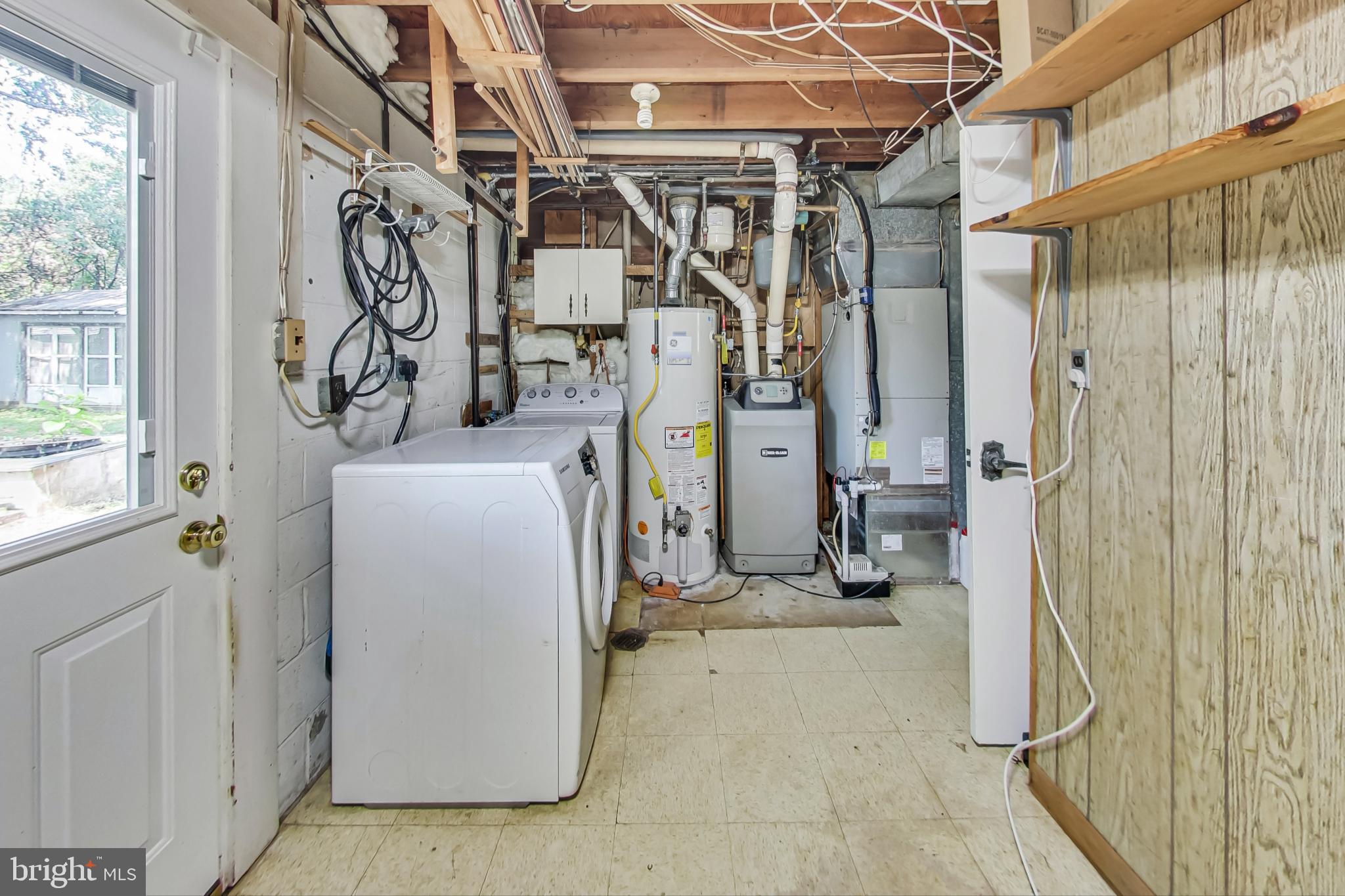 DALE CITY - Residential