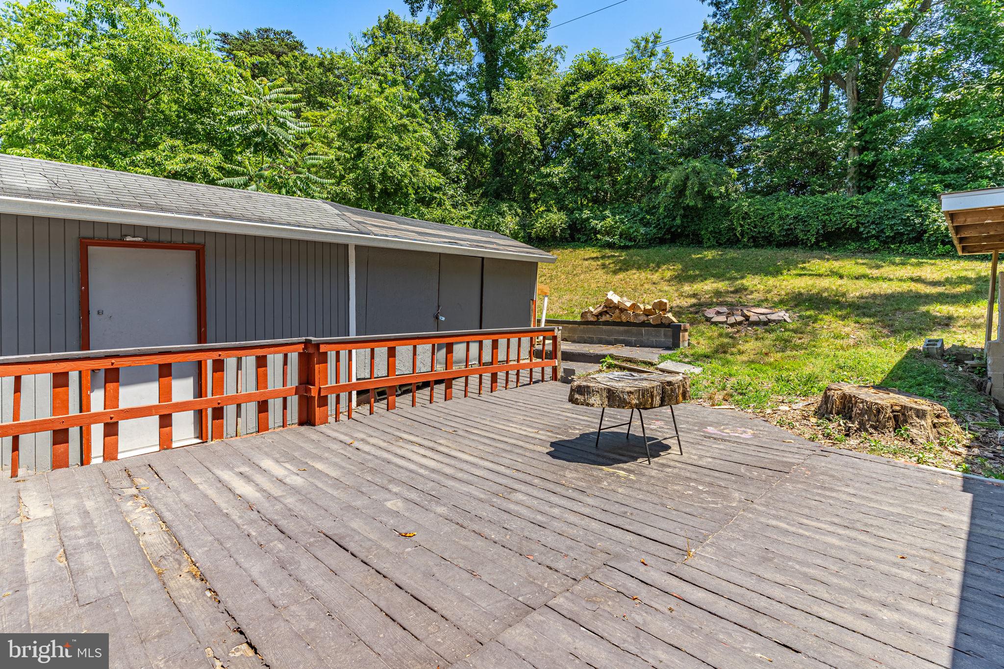 ROSE HILL - Residential Lease