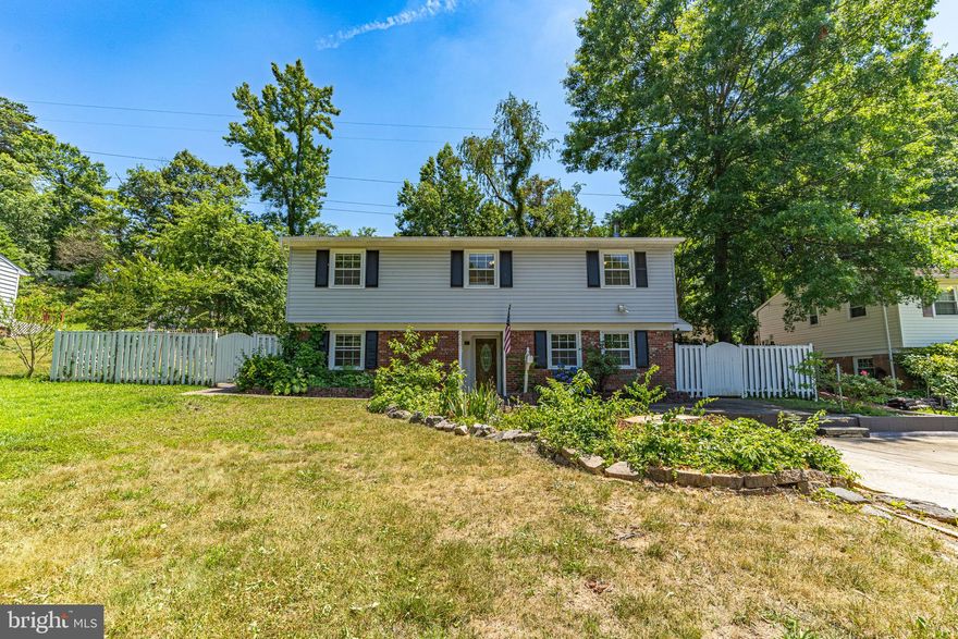 This stunning newly renovated 2-story home offers a blend of elegance and comfort. Enjoy beautiful, spacious living areas with gleaming hardwood floors, granite countertops, and an abundance of natural light.

The kitchen is a chef’s dream, featuring brand-new custom cabinets, backsplash, modern tile flooring, and new appliances. The basement has been updated with a newly finished room, renovated bathroom, and fresh flooring tiles. This home perfectly combines modern amenities with thoughtful details, making it an ideal place to call home.