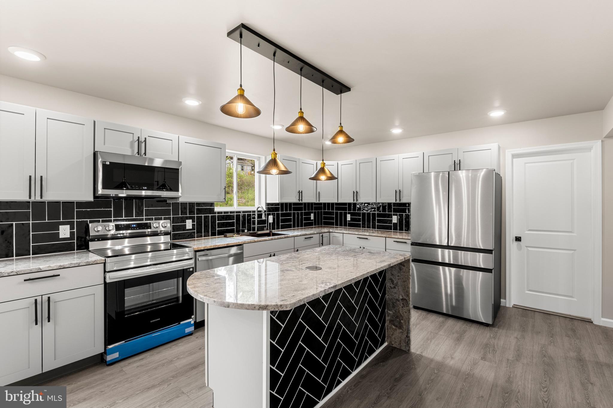 SUSQUEHANNA TRAILS - Residential