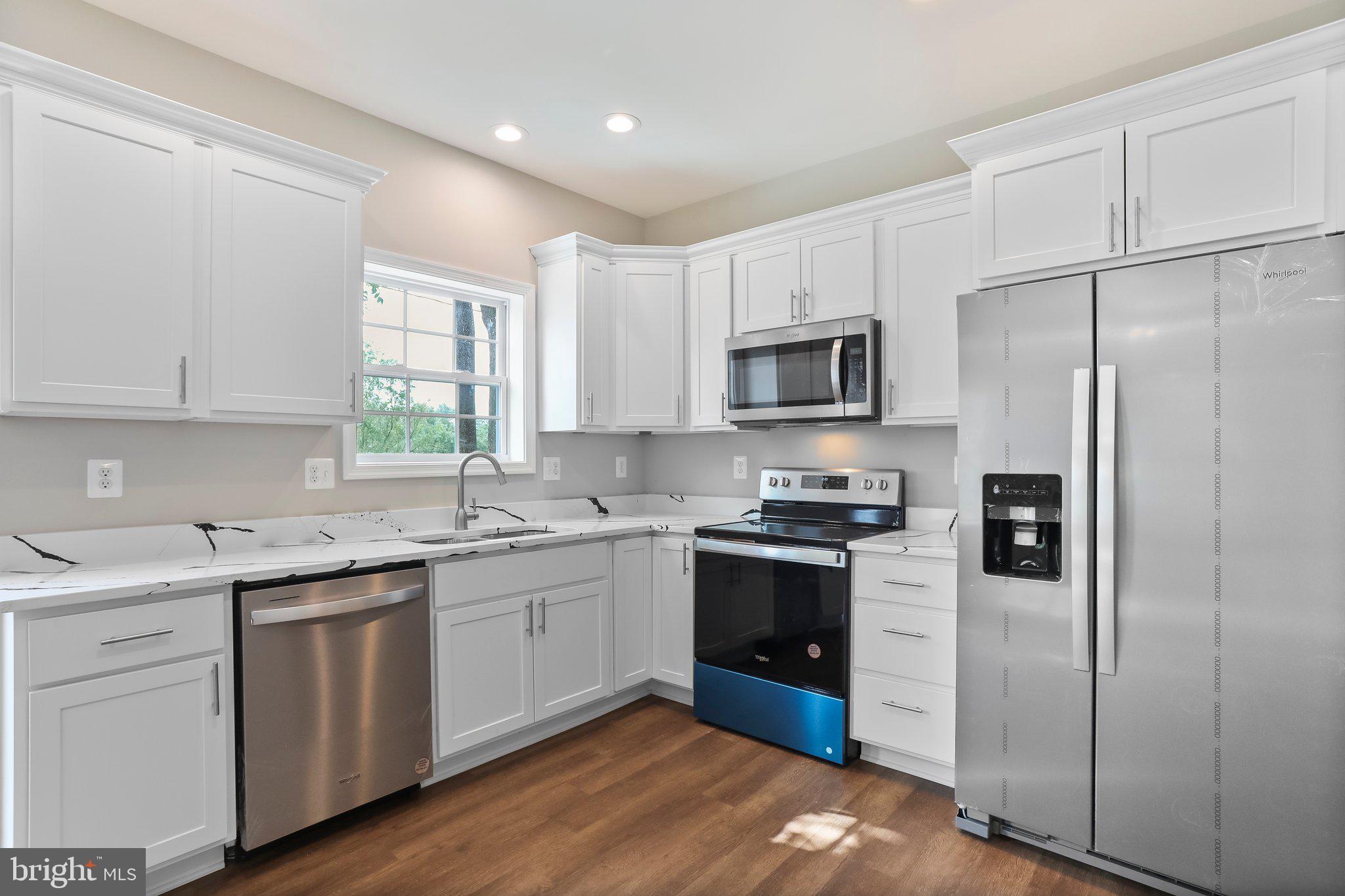 MARTINSBURG CITY - Residential