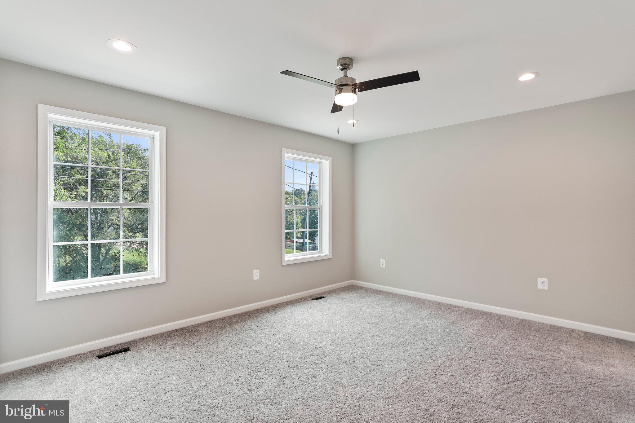 MARTINSBURG CITY - Residential