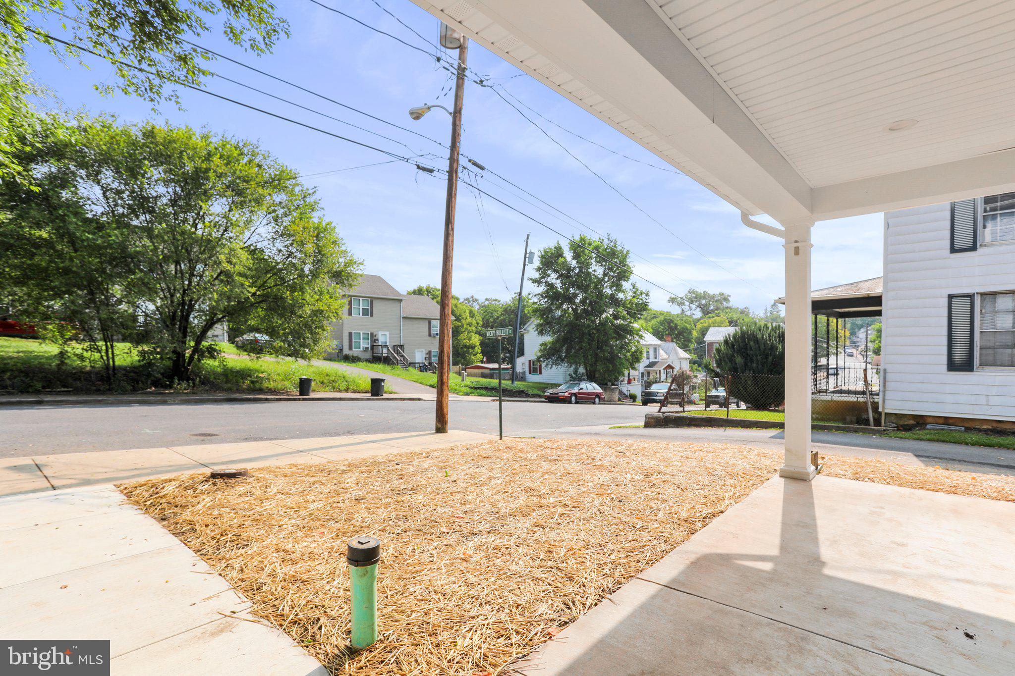 MARTINSBURG CITY - Residential