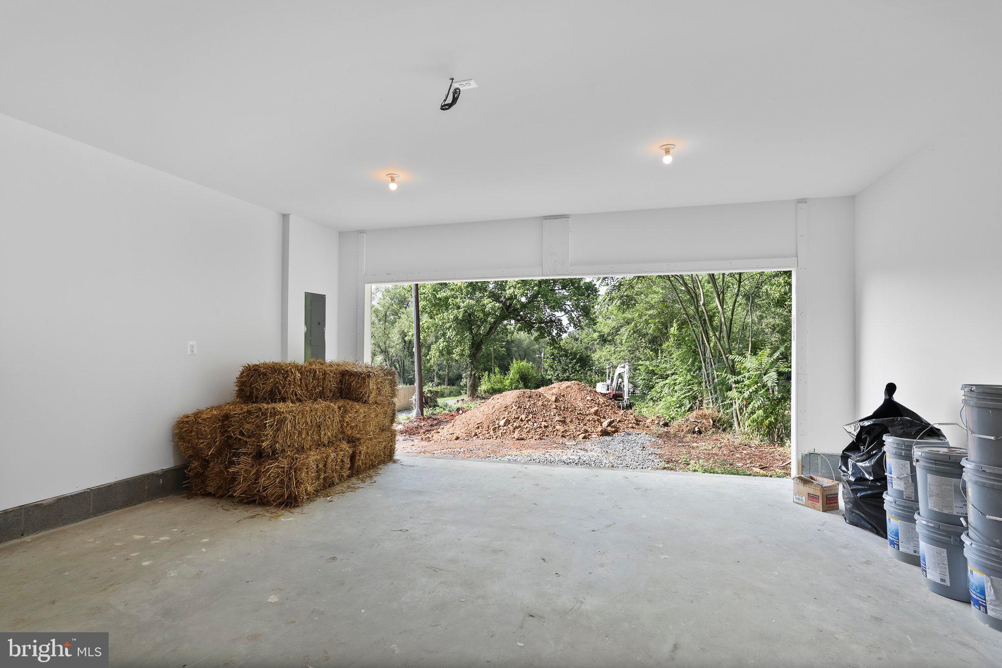 MARTINSBURG CITY - Residential