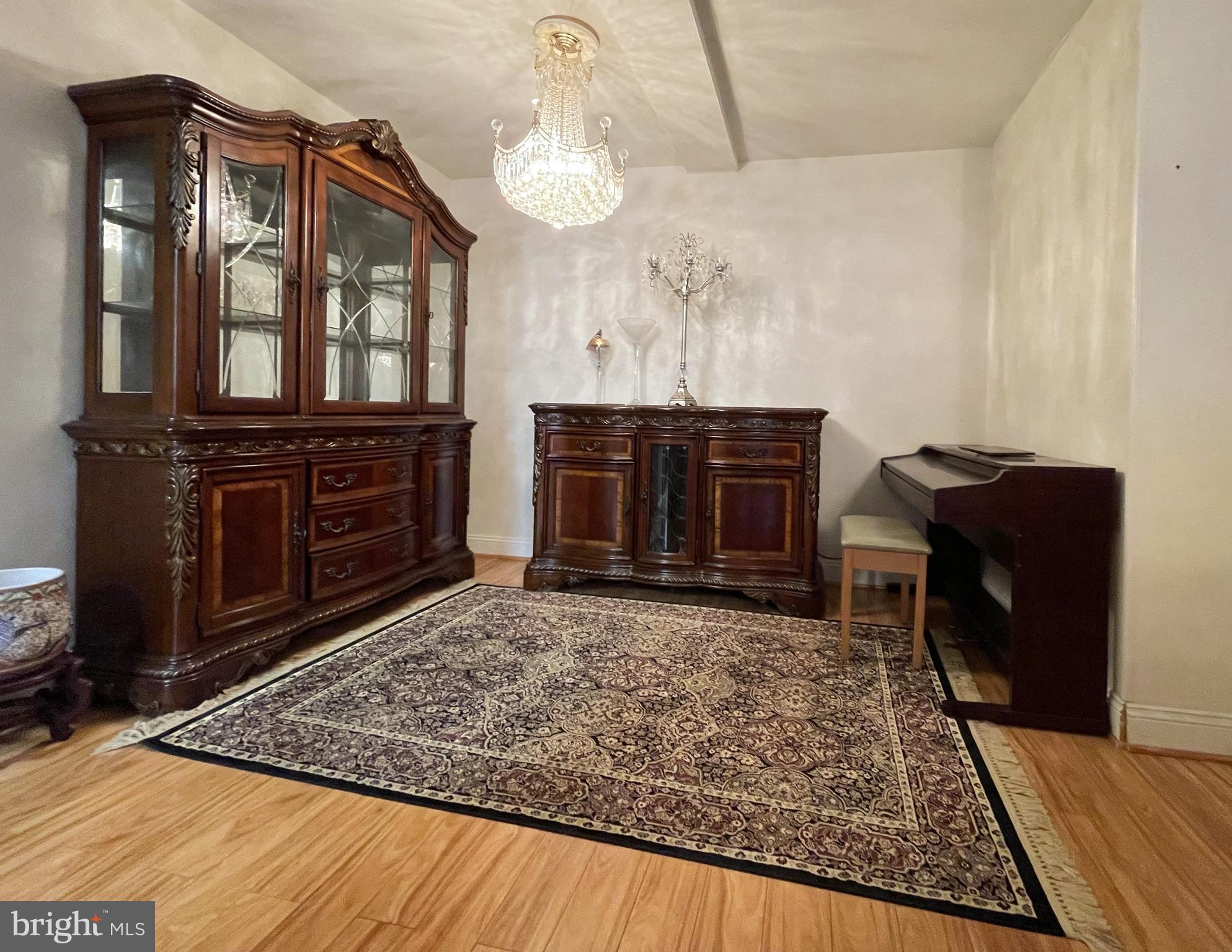 VILLA RIDGE CONDOMINIUM - Residential