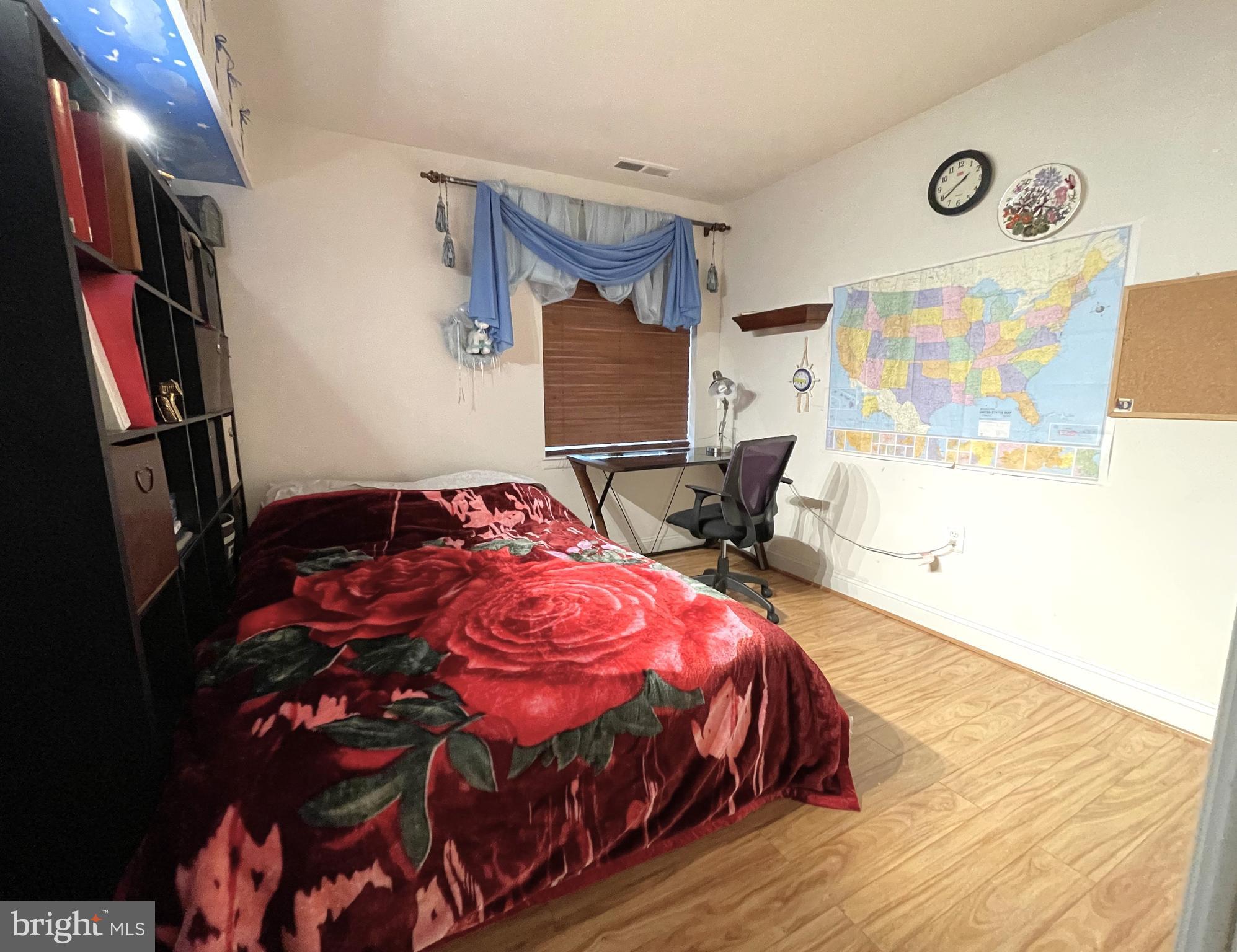 VILLA RIDGE CONDOMINIUM - Residential