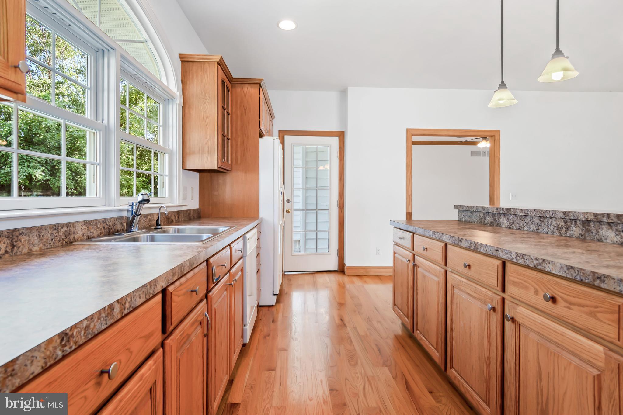 COLLEGE HEIGHTS - Residential