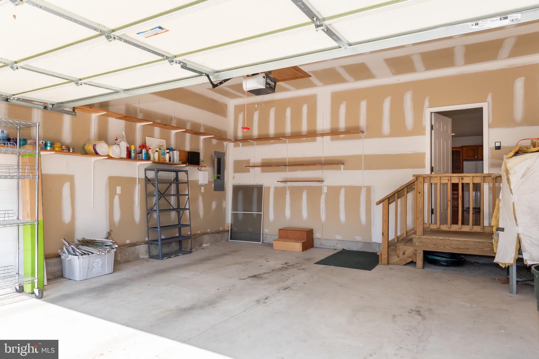 COLLEGE HEIGHTS - Residential