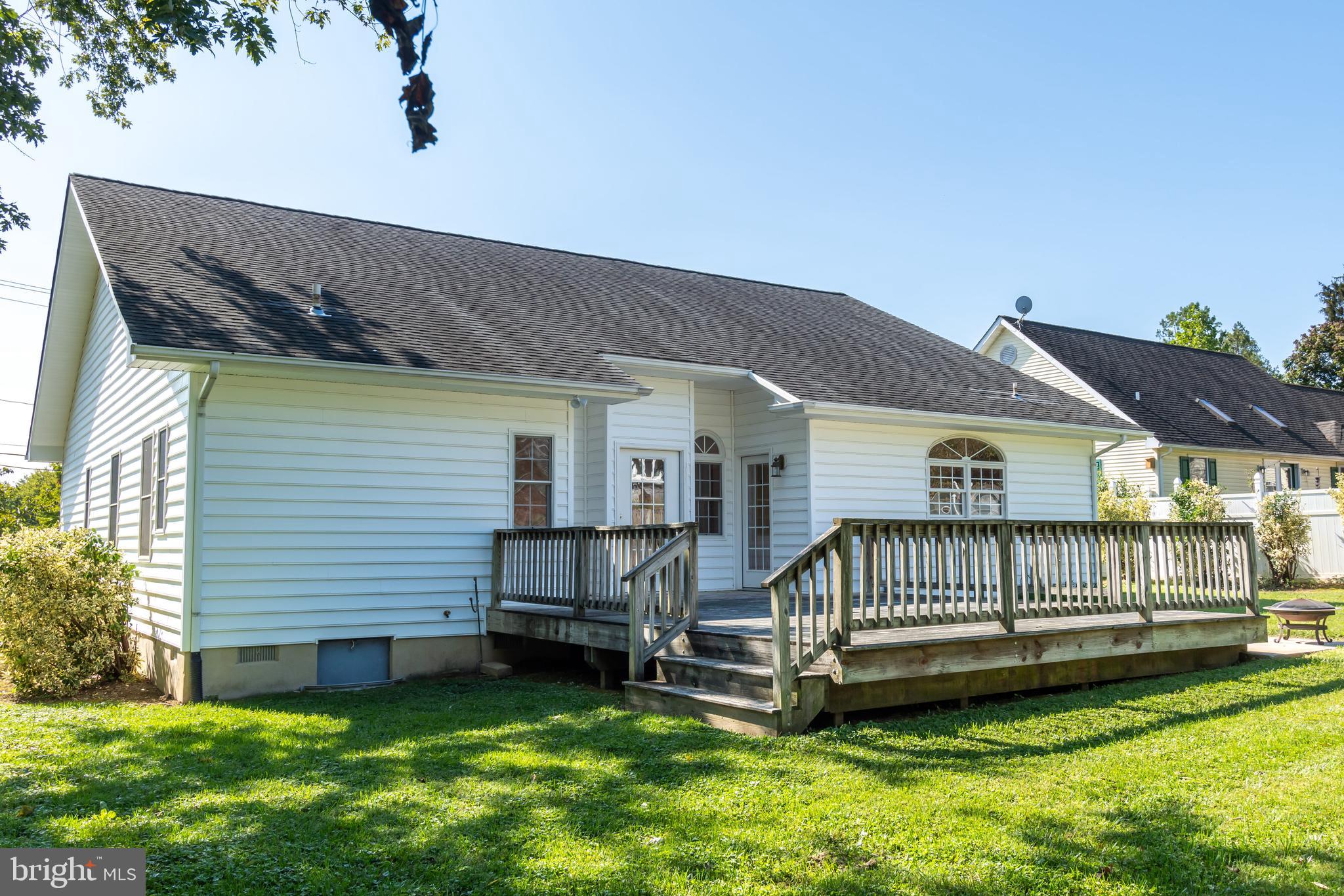 COLLEGE HEIGHTS - Residential