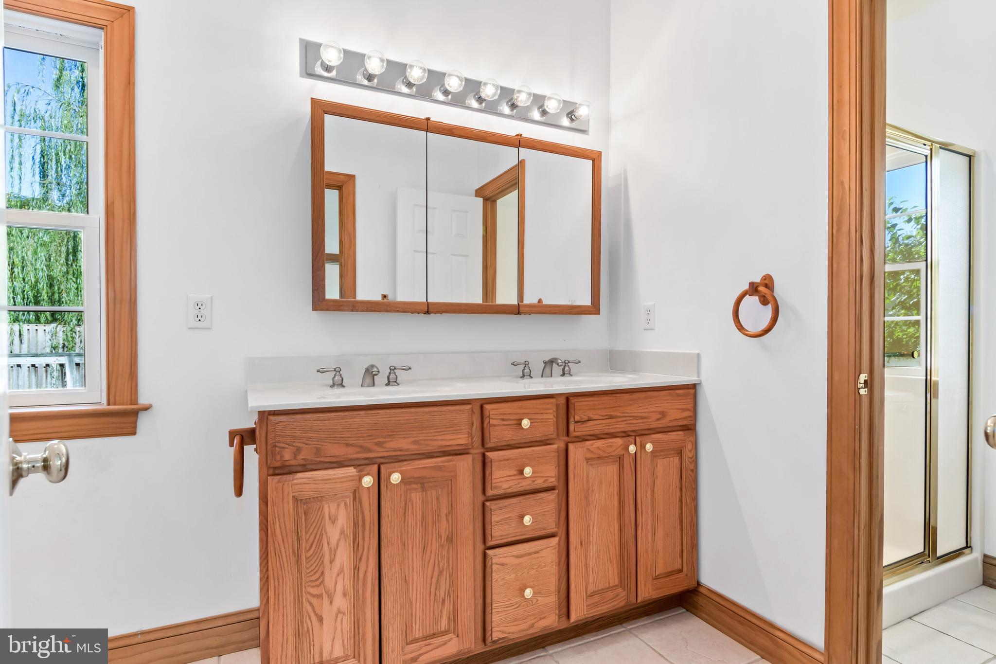 COLLEGE HEIGHTS - Residential