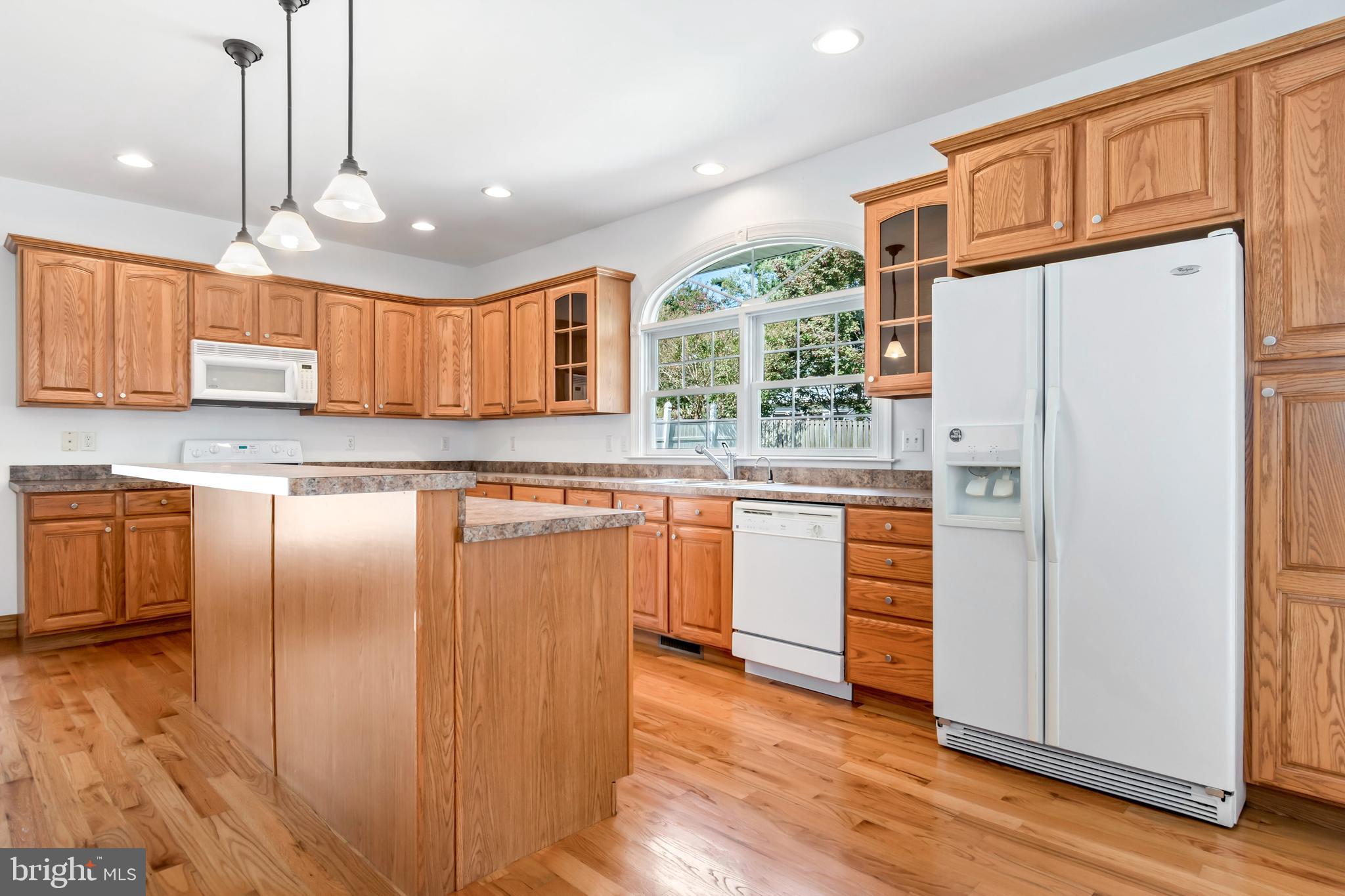 COLLEGE HEIGHTS - Residential