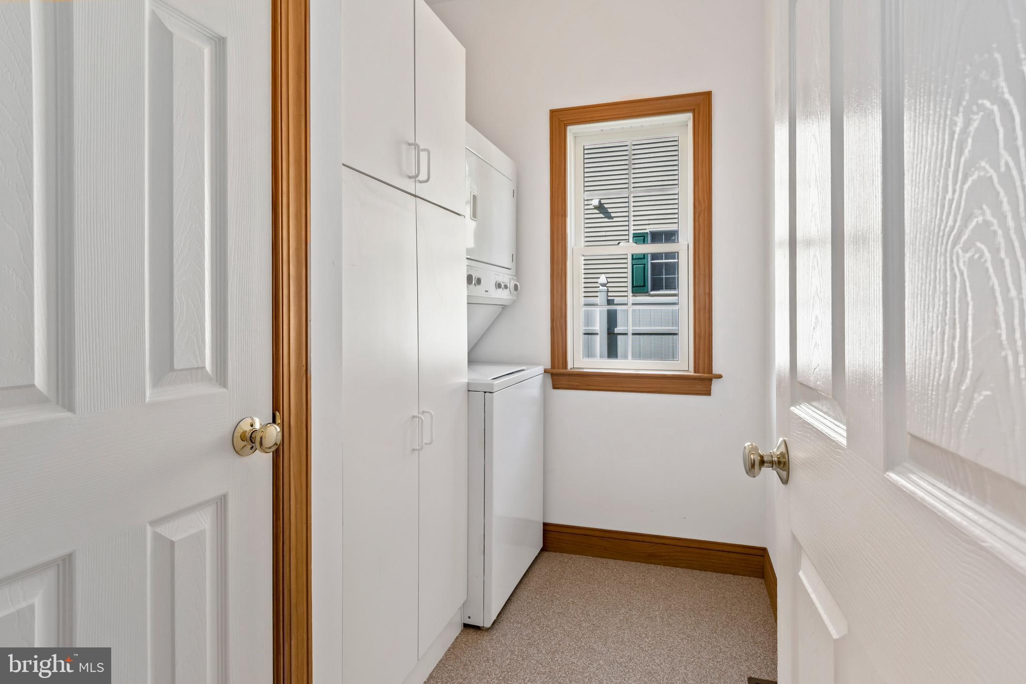 COLLEGE HEIGHTS - Residential