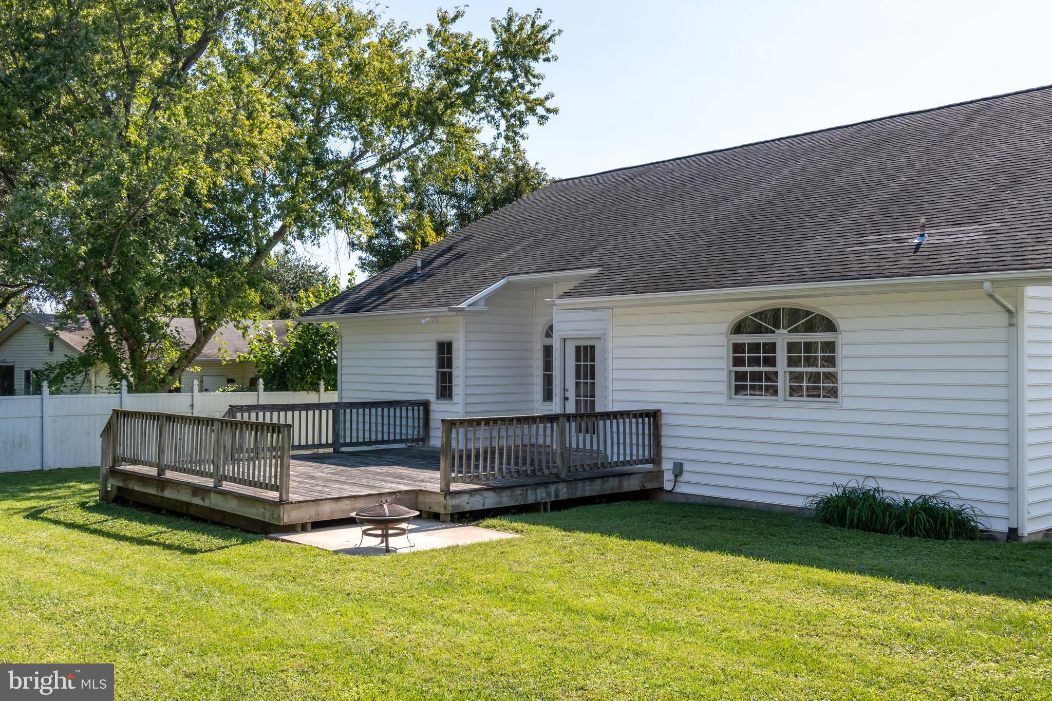 COLLEGE HEIGHTS - Residential