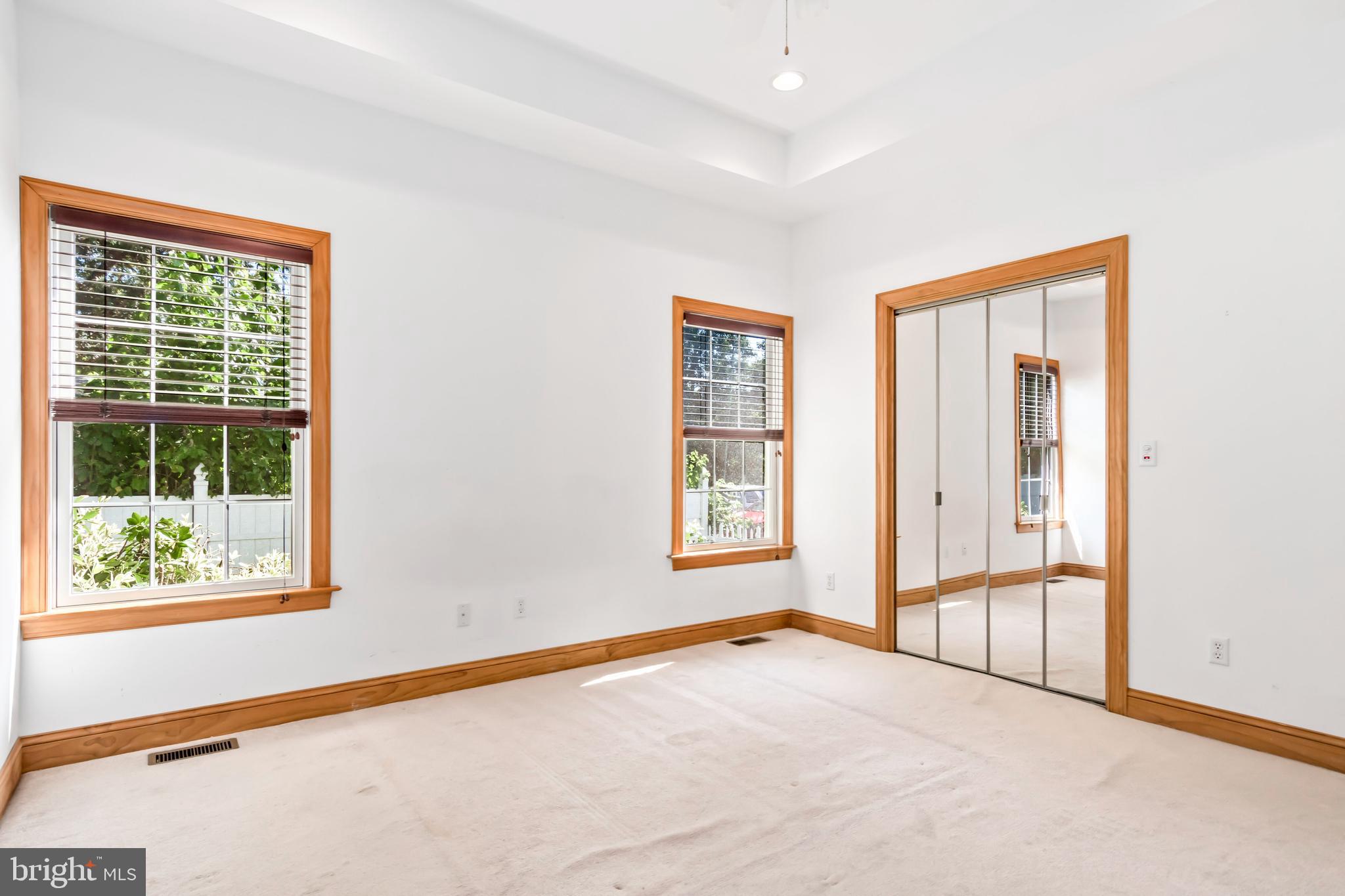 COLLEGE HEIGHTS - Residential