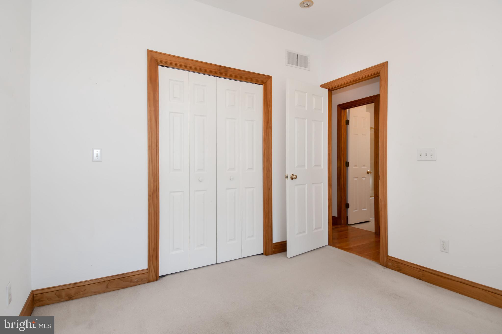 COLLEGE HEIGHTS - Residential