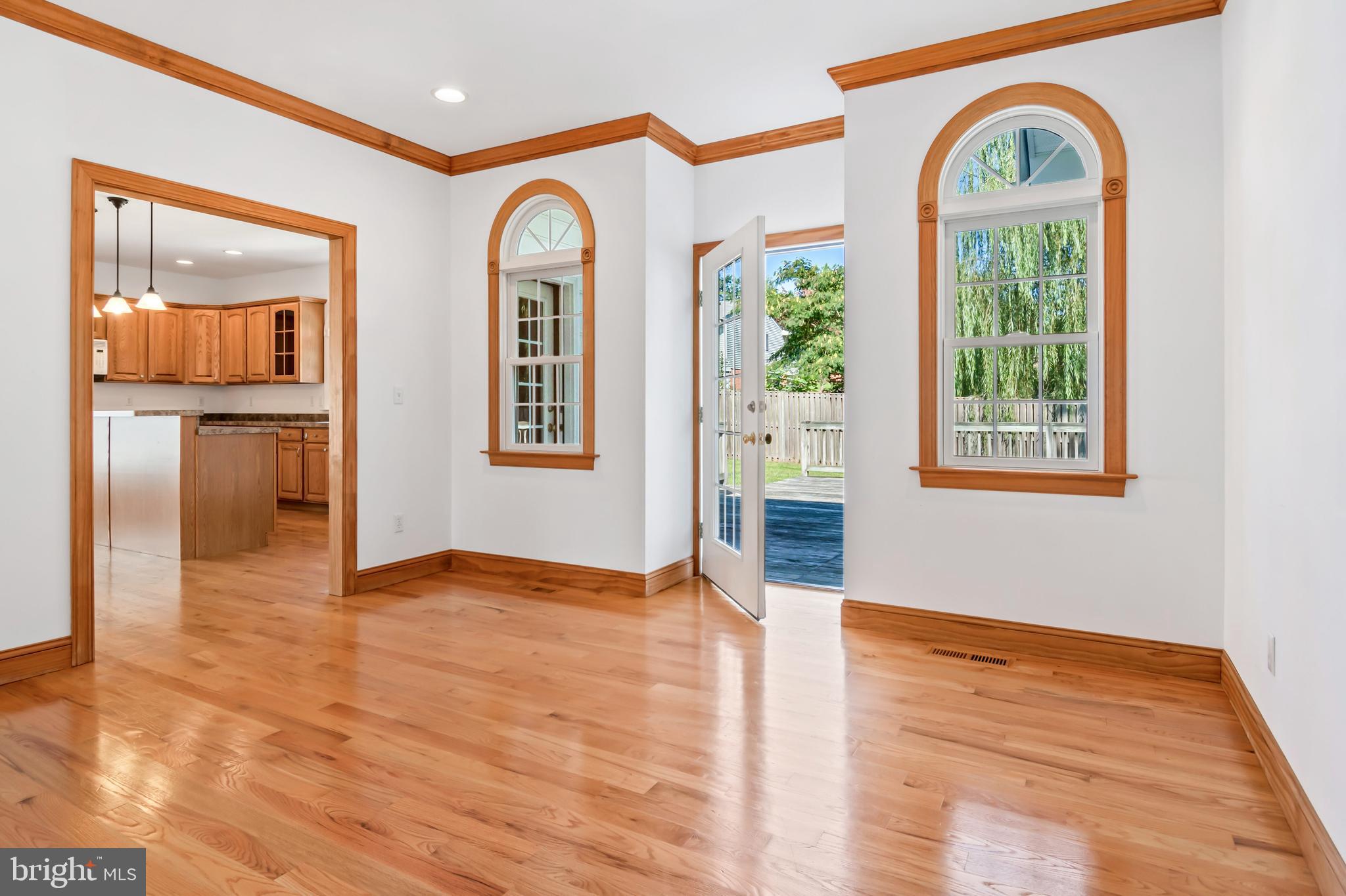 COLLEGE HEIGHTS - Residential