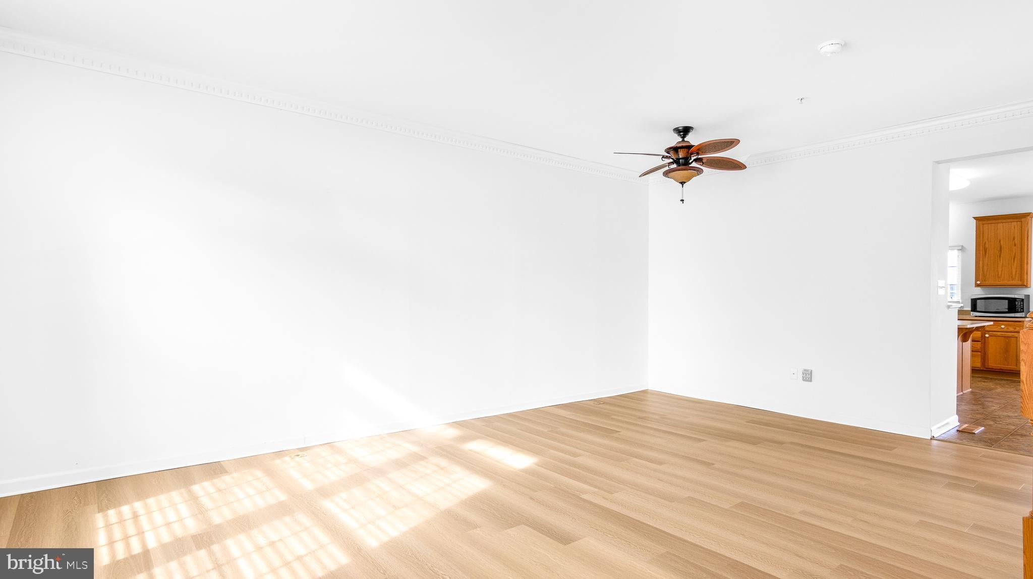 300 DIXON STREET 102