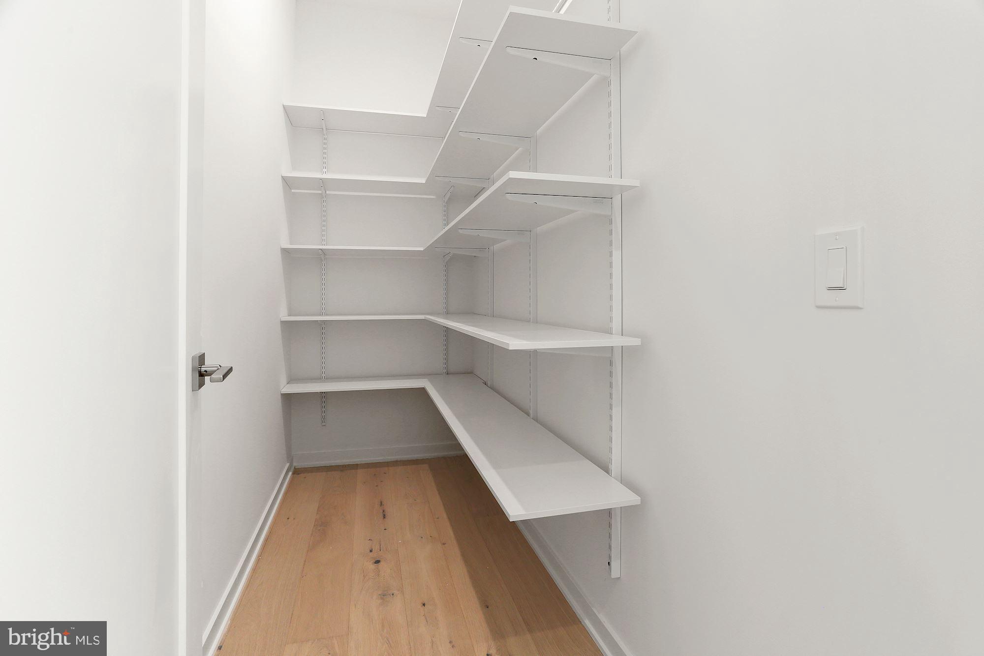 REGENCY AT BELMONT - Residential