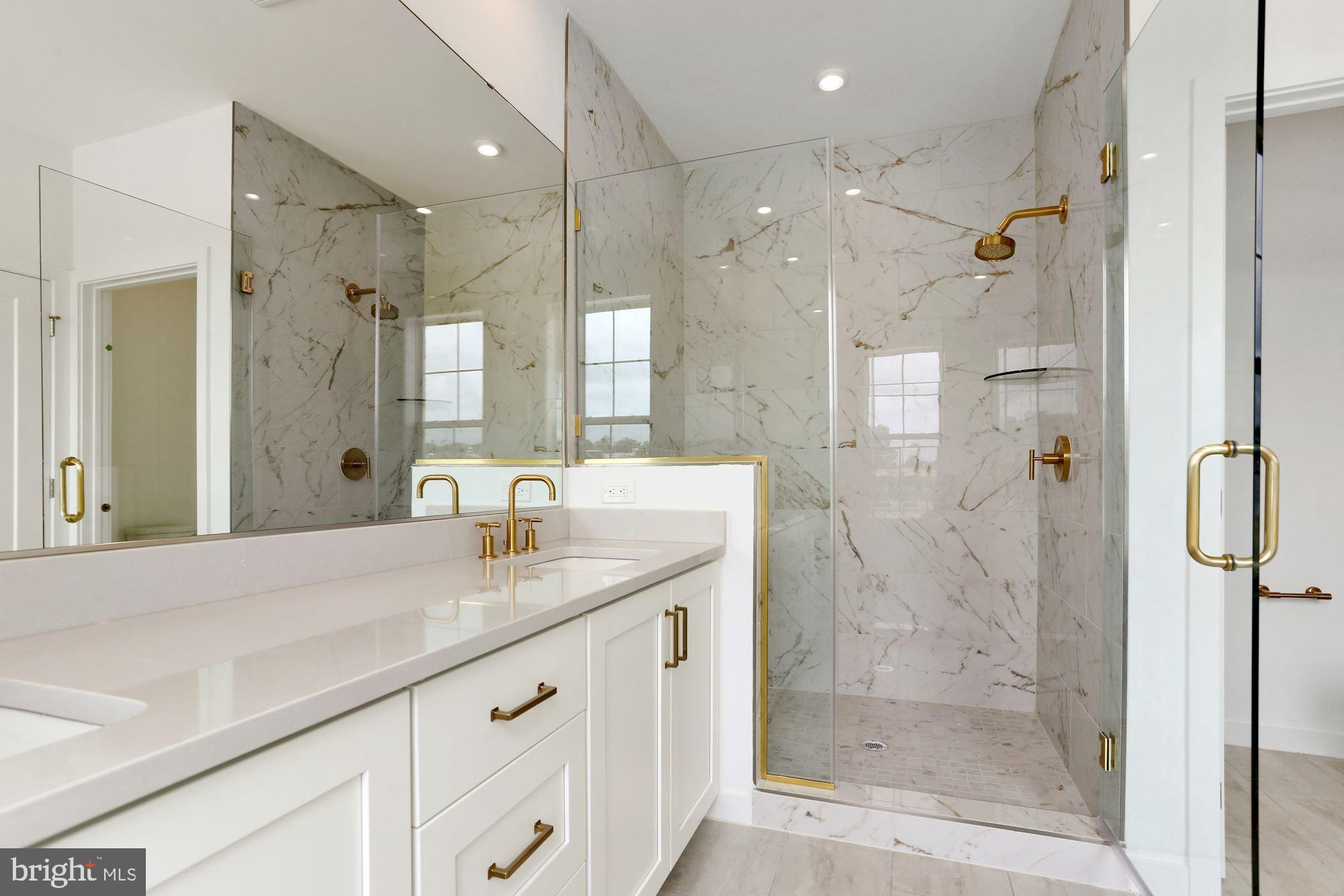 REGENCY AT BELMONT - Residential