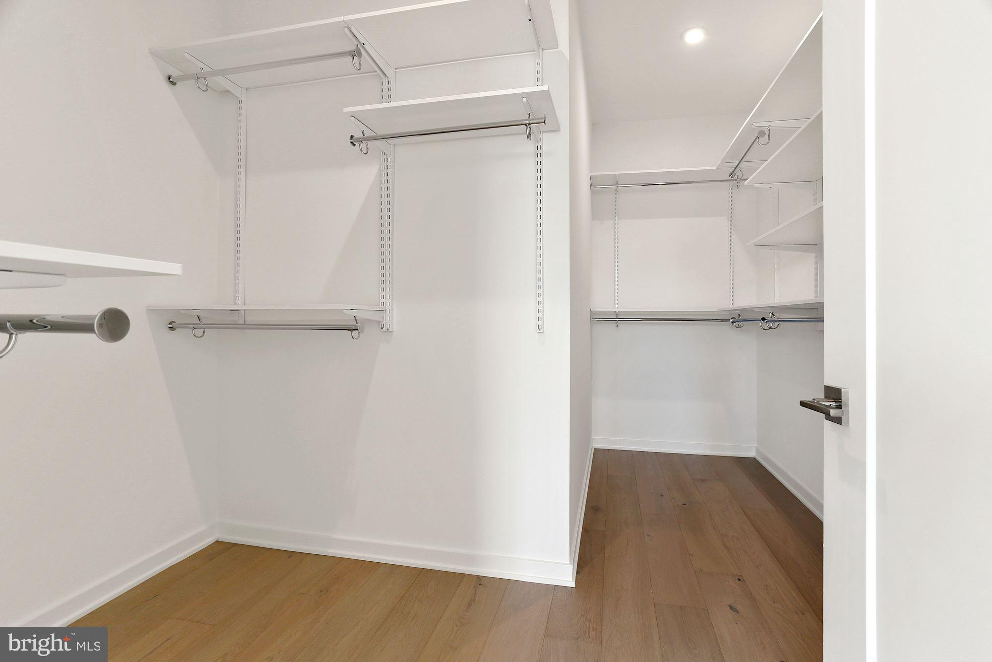 REGENCY AT BELMONT - Residential