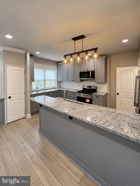 Townhouse For Sale - 6019 N 12th Street<br/> PHILADELPHIA, PA 19141