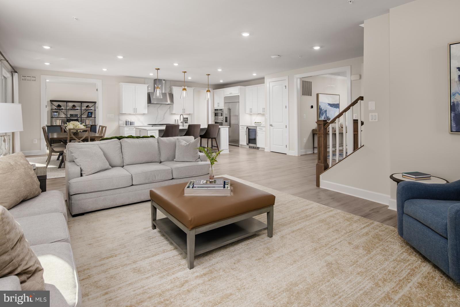 BRINTON LAKE ESTATES - Residential