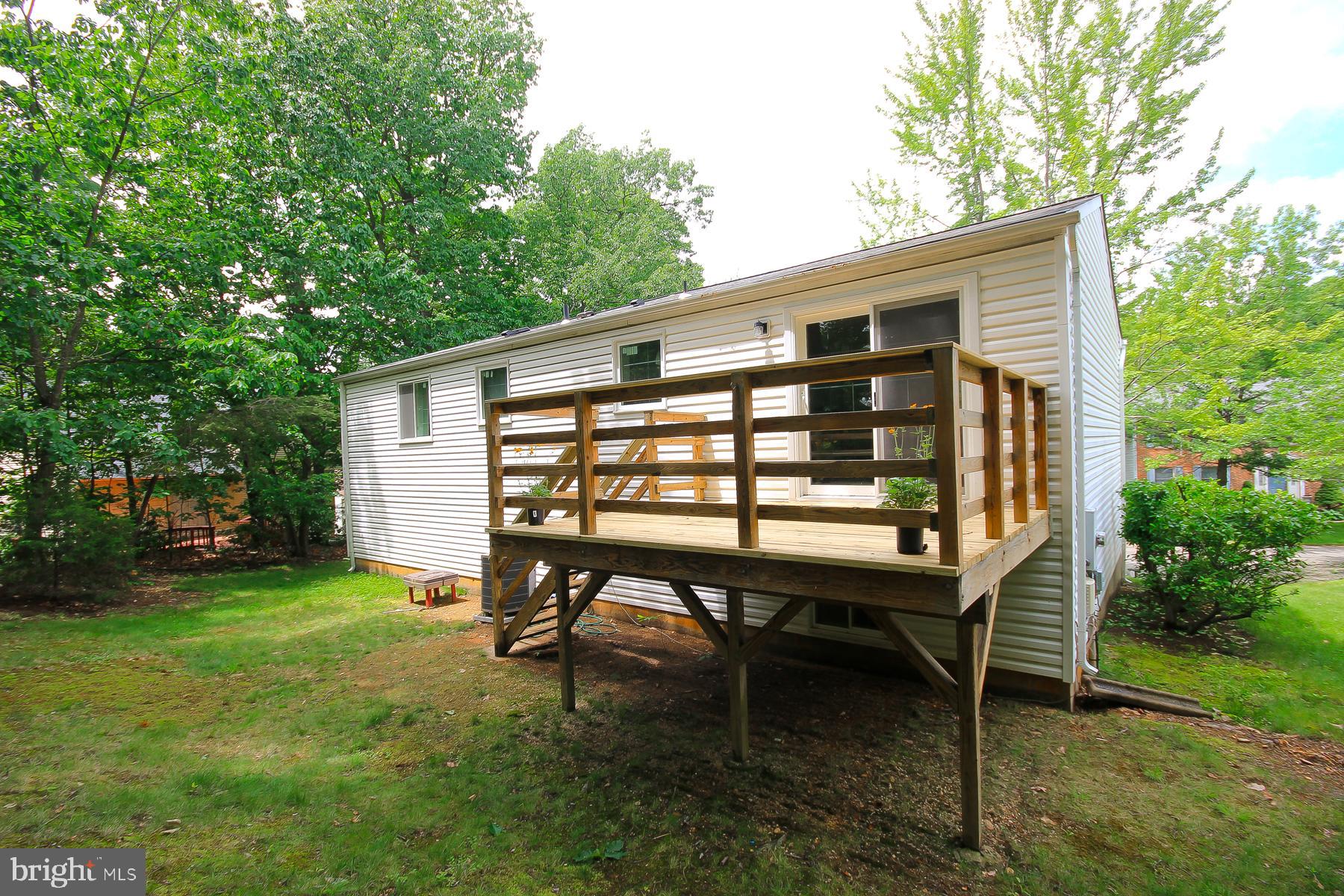 WOODFORD OAKS - Residential Lease