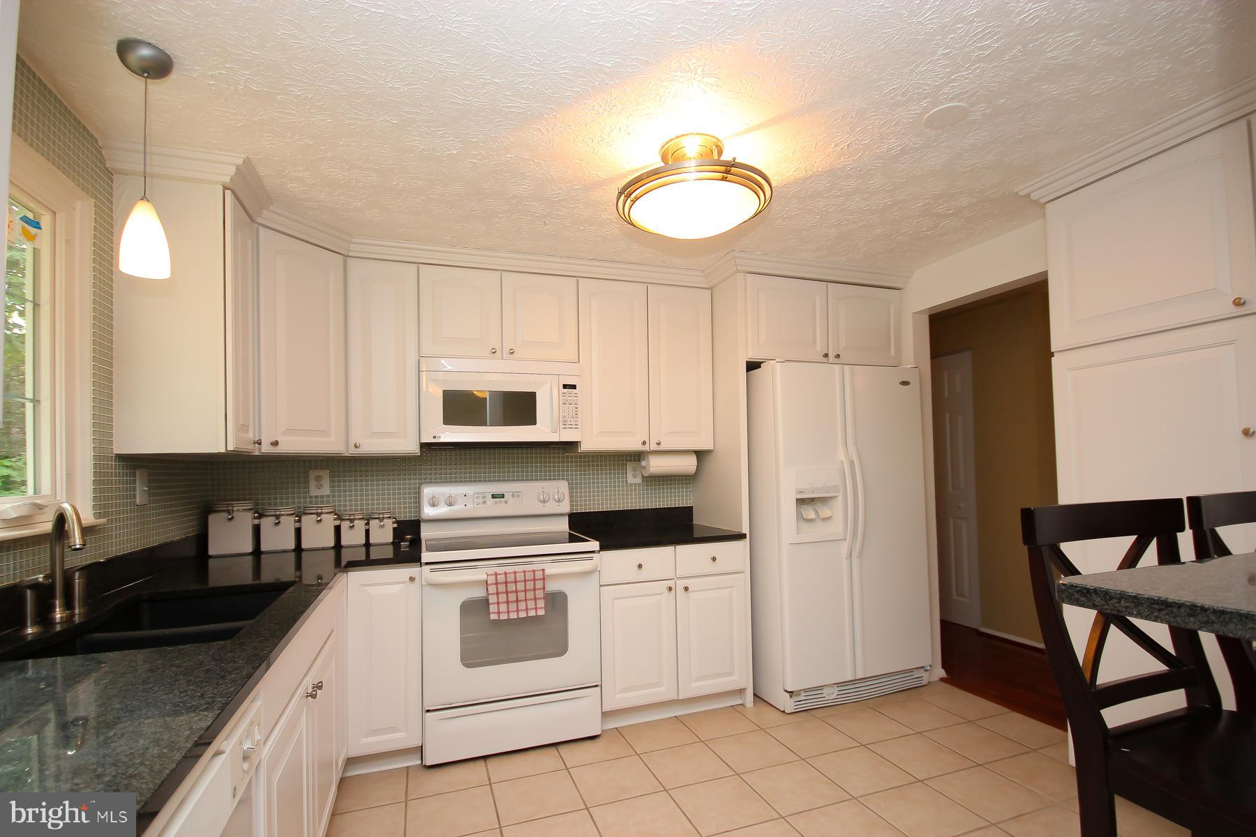 WOODFORD OAKS - Residential Lease