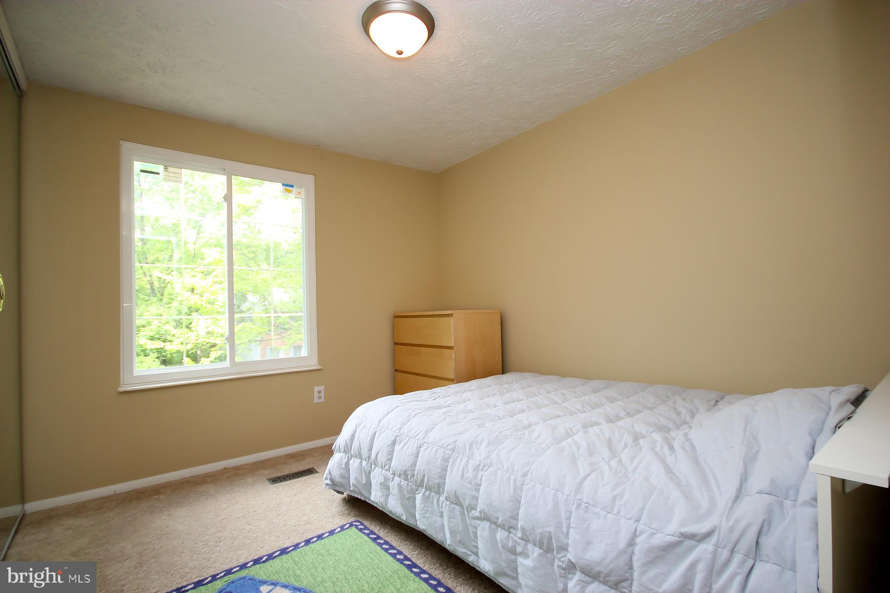 WOODFORD OAKS - Residential Lease