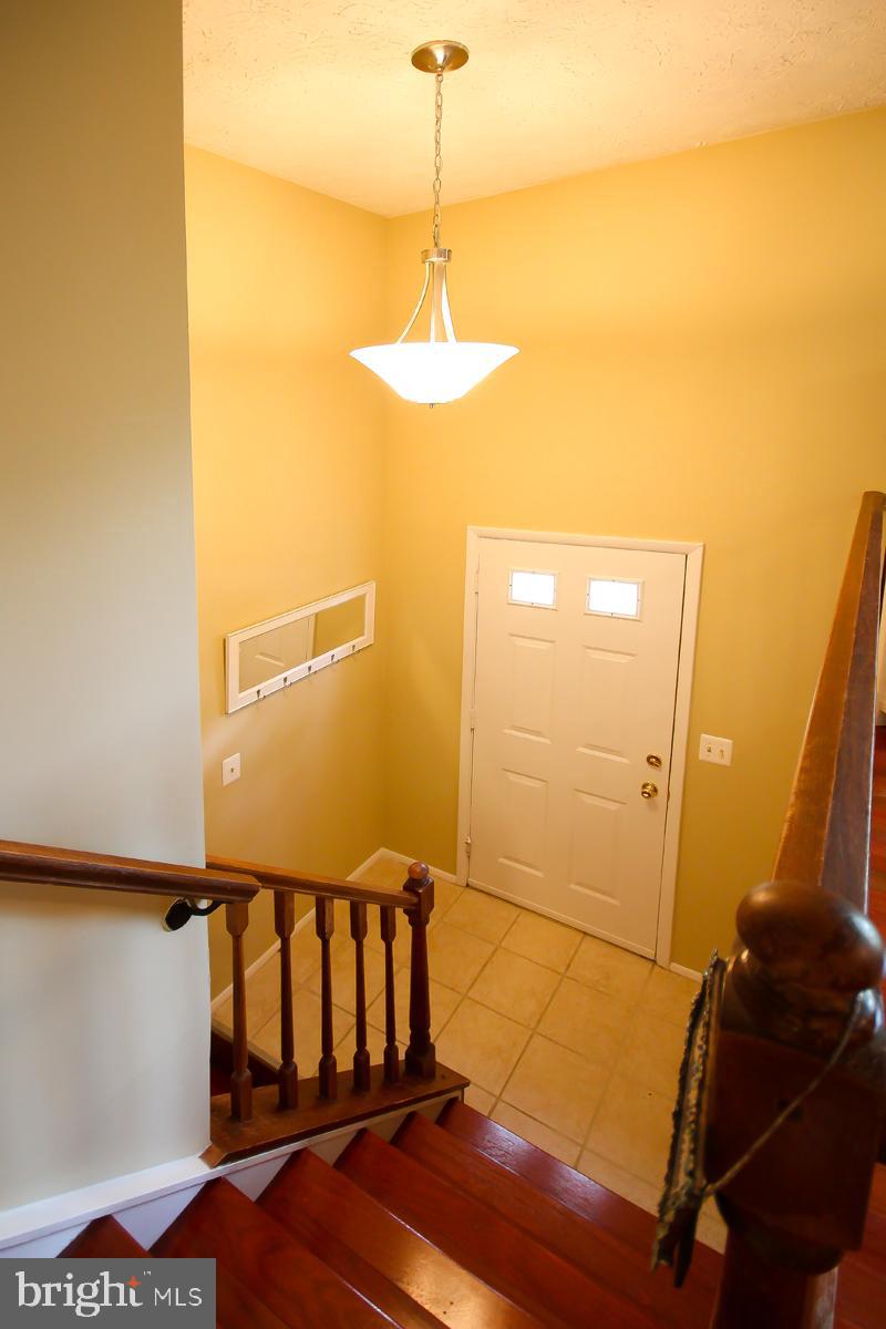 WOODFORD OAKS - Residential Lease