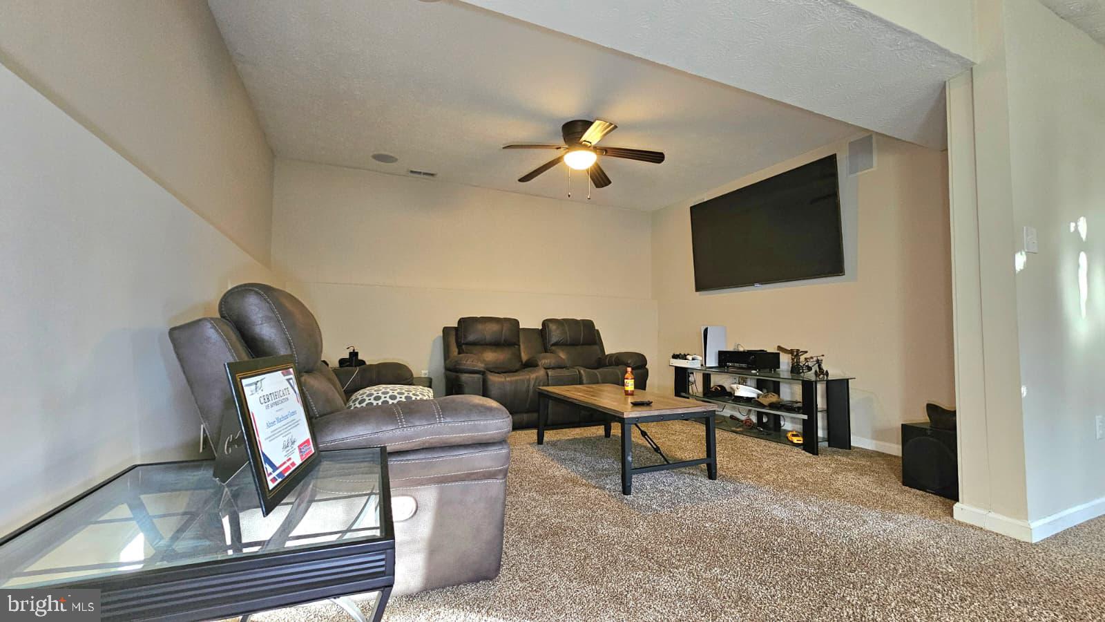 SHEN SHORES - Residential