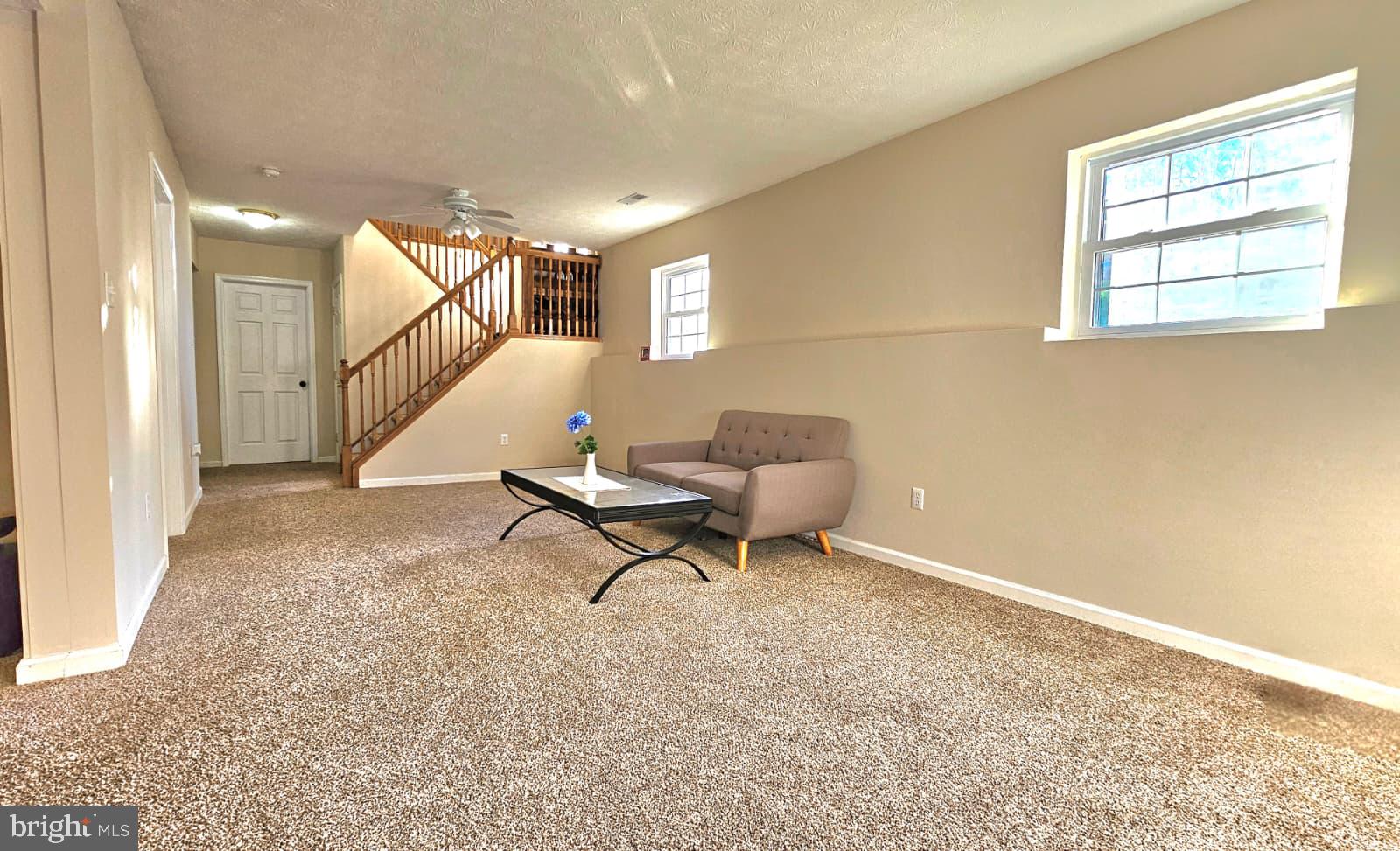 SHEN SHORES - Residential