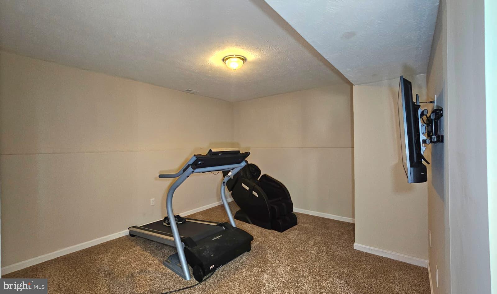 SHEN SHORES - Residential