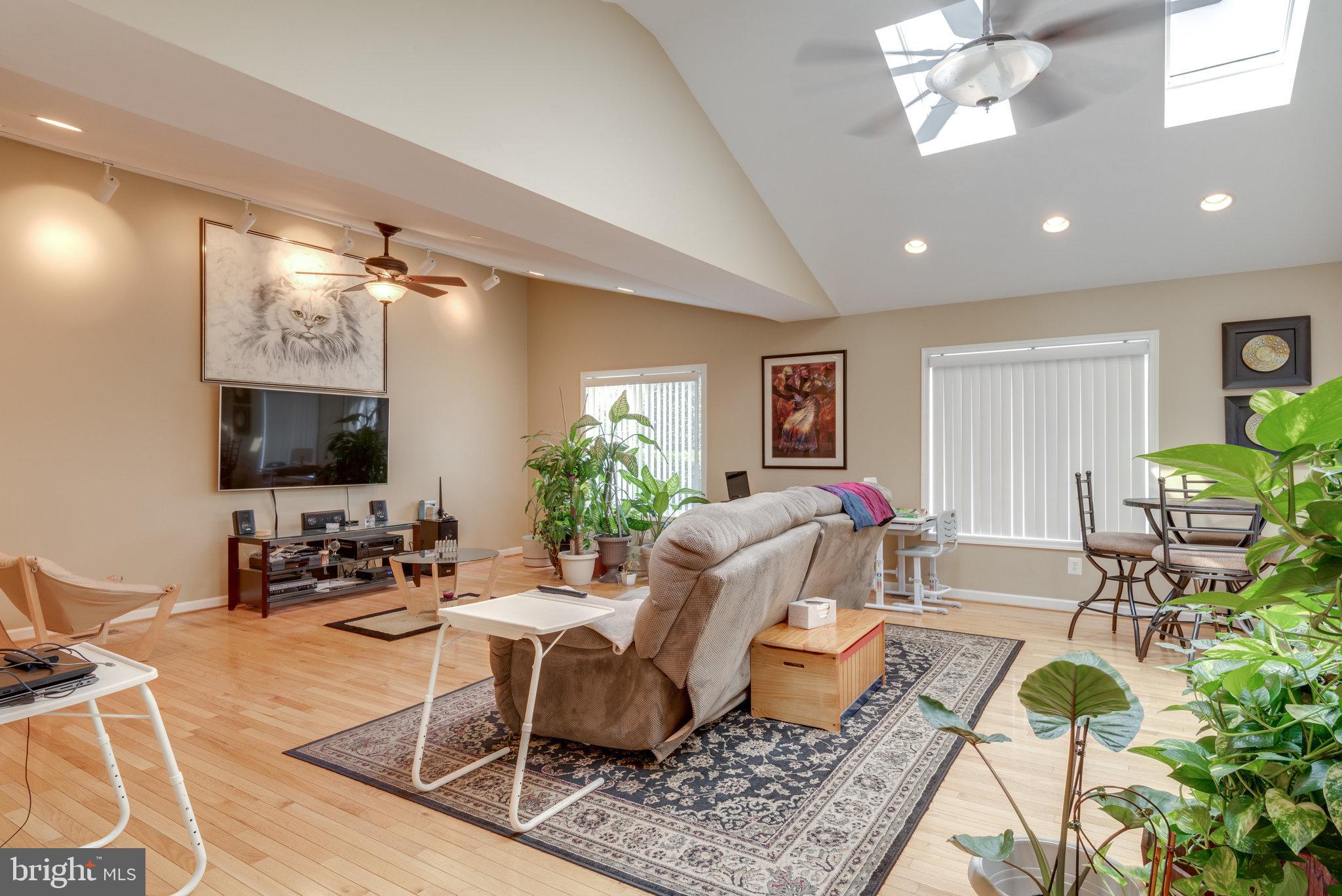 ROGERS FARM - Residential